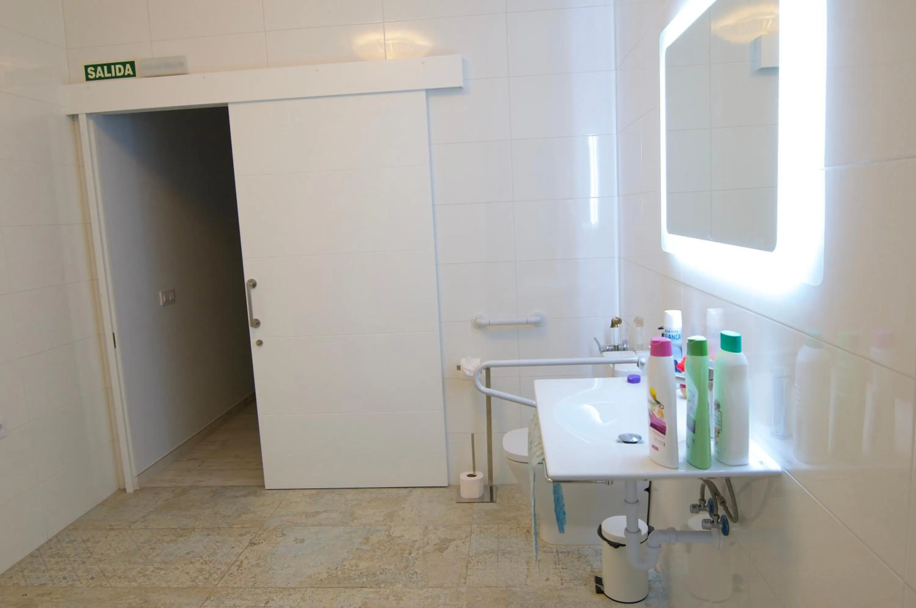 Toilet in Loft Valentia Ifach Calpe