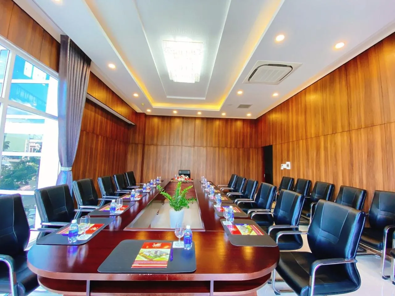 Meeting/conference room in Elephants Hotel