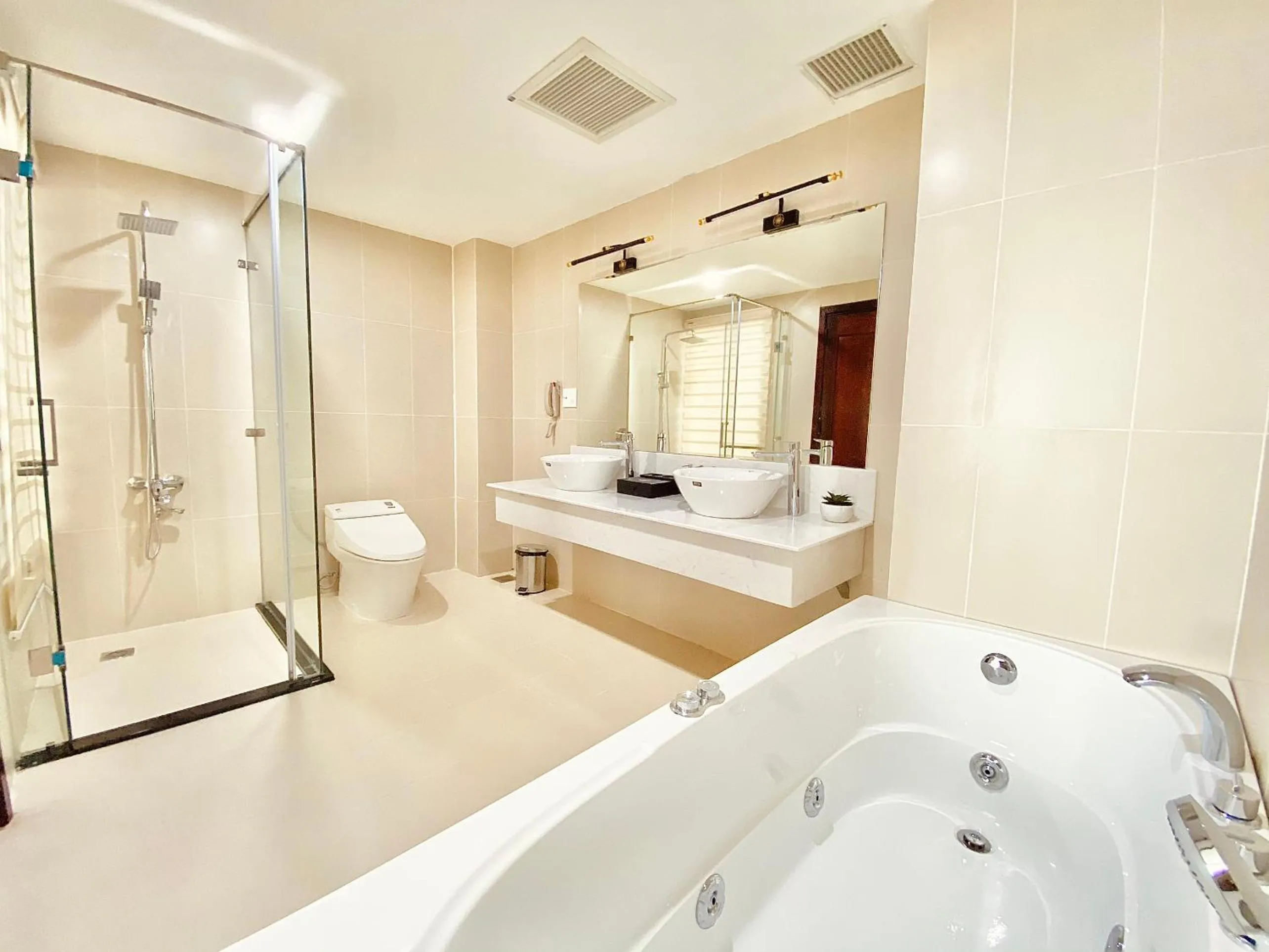 Bathroom in Elephants Hotel