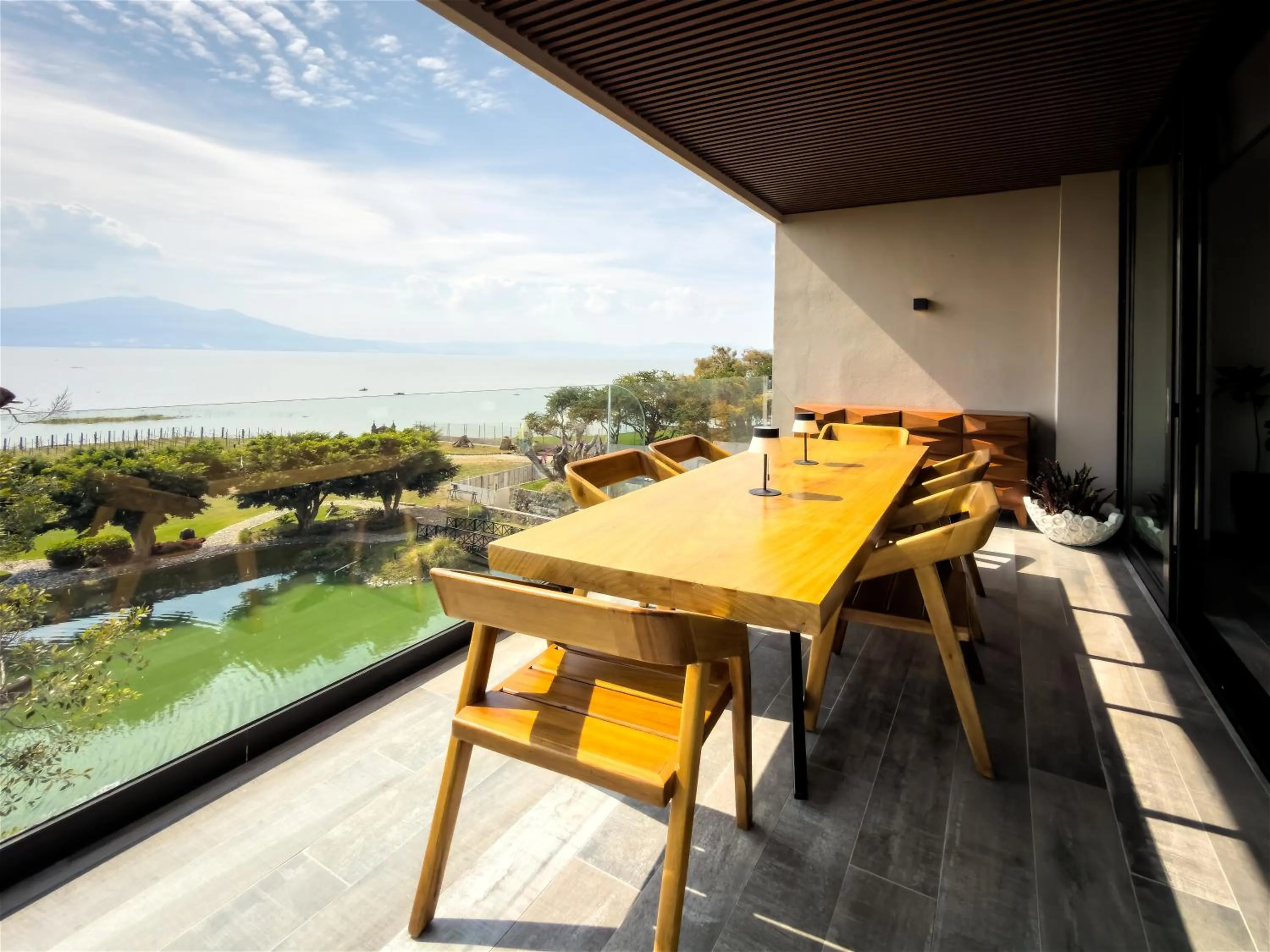 Nimue Marina Residence