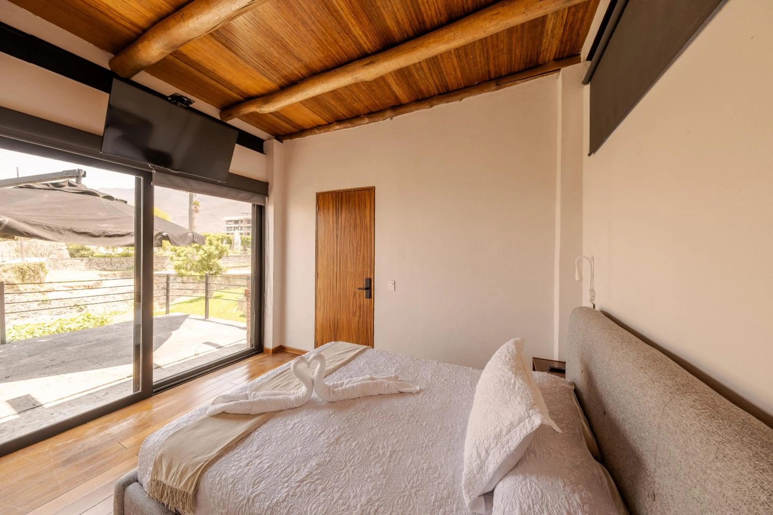 Bed in Nimue Marina Residence