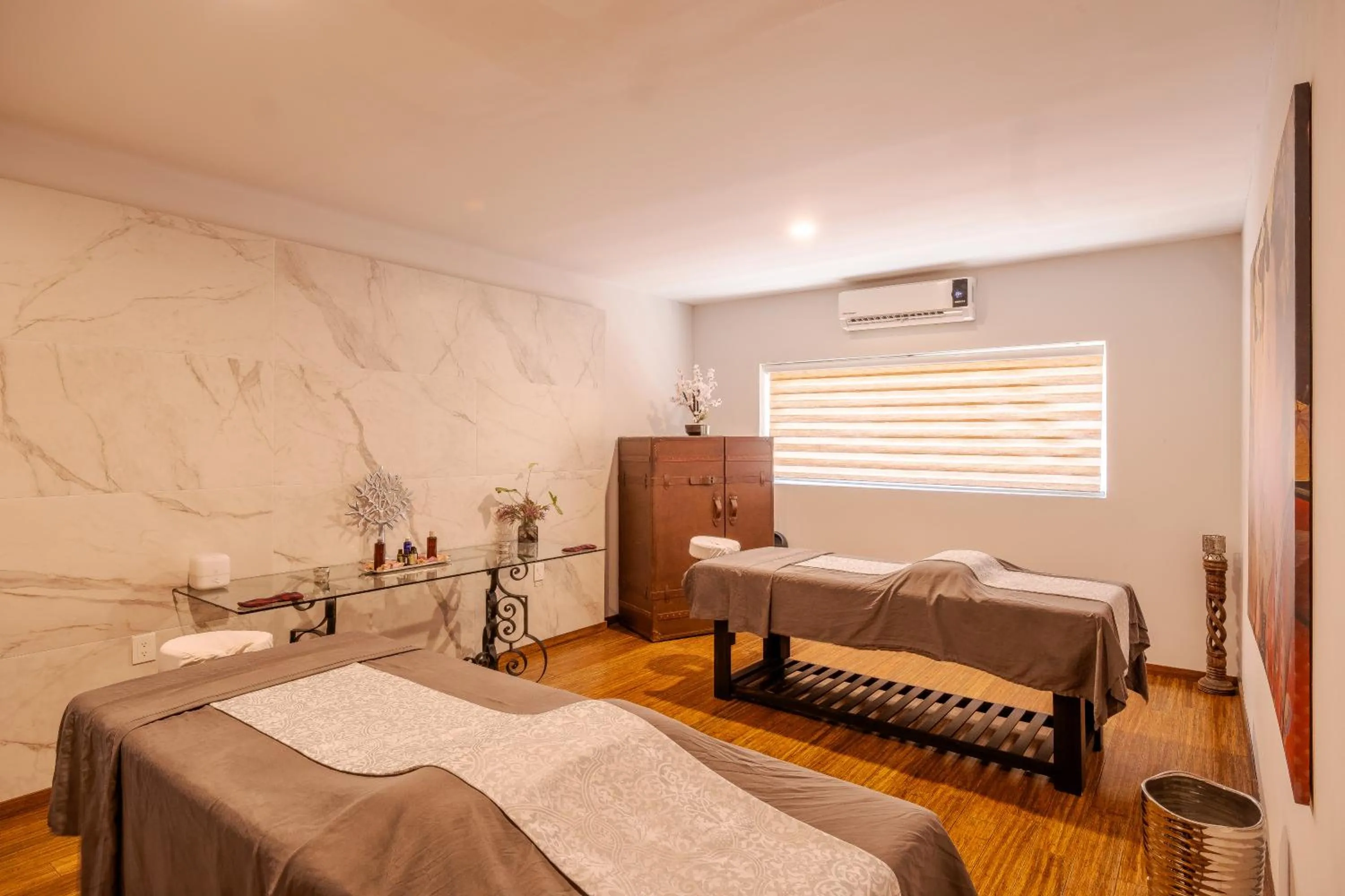 Spa and wellness centre/facilities, Bed in Nimue Marina Residence