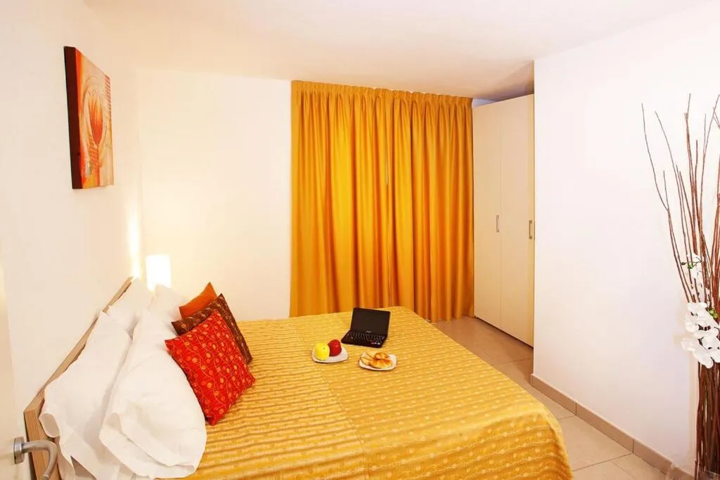Bedroom, Bed in Tremezzo Residence 3-1 of 11 apartments in an exclusive residence by Italian Apartments