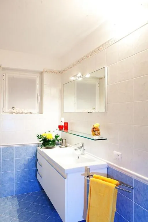 Bathroom in Tremezzo Residence 3-1 of 11 apartments in an exclusive residence by Italian Apartments