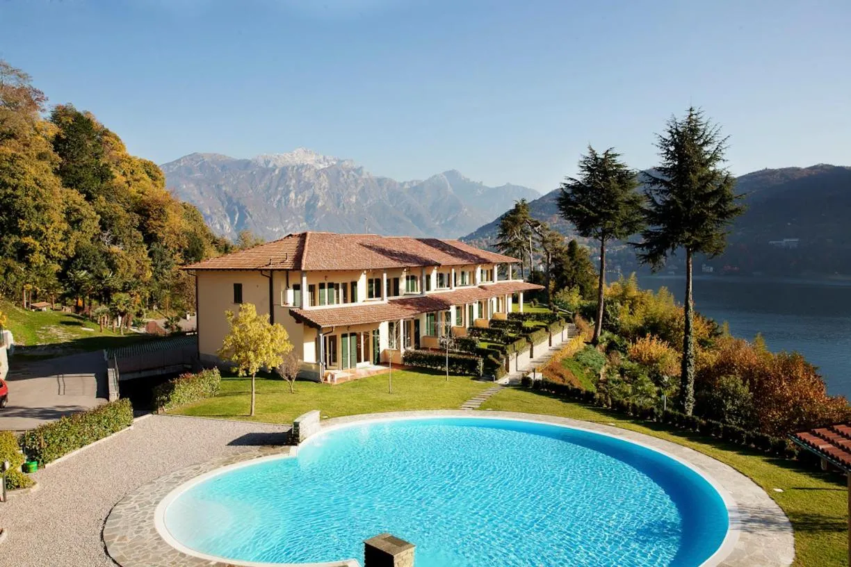 Property building in Tremezzo Residence 3-1 of 11 apartments in an exclusive residence by Italian Apartments