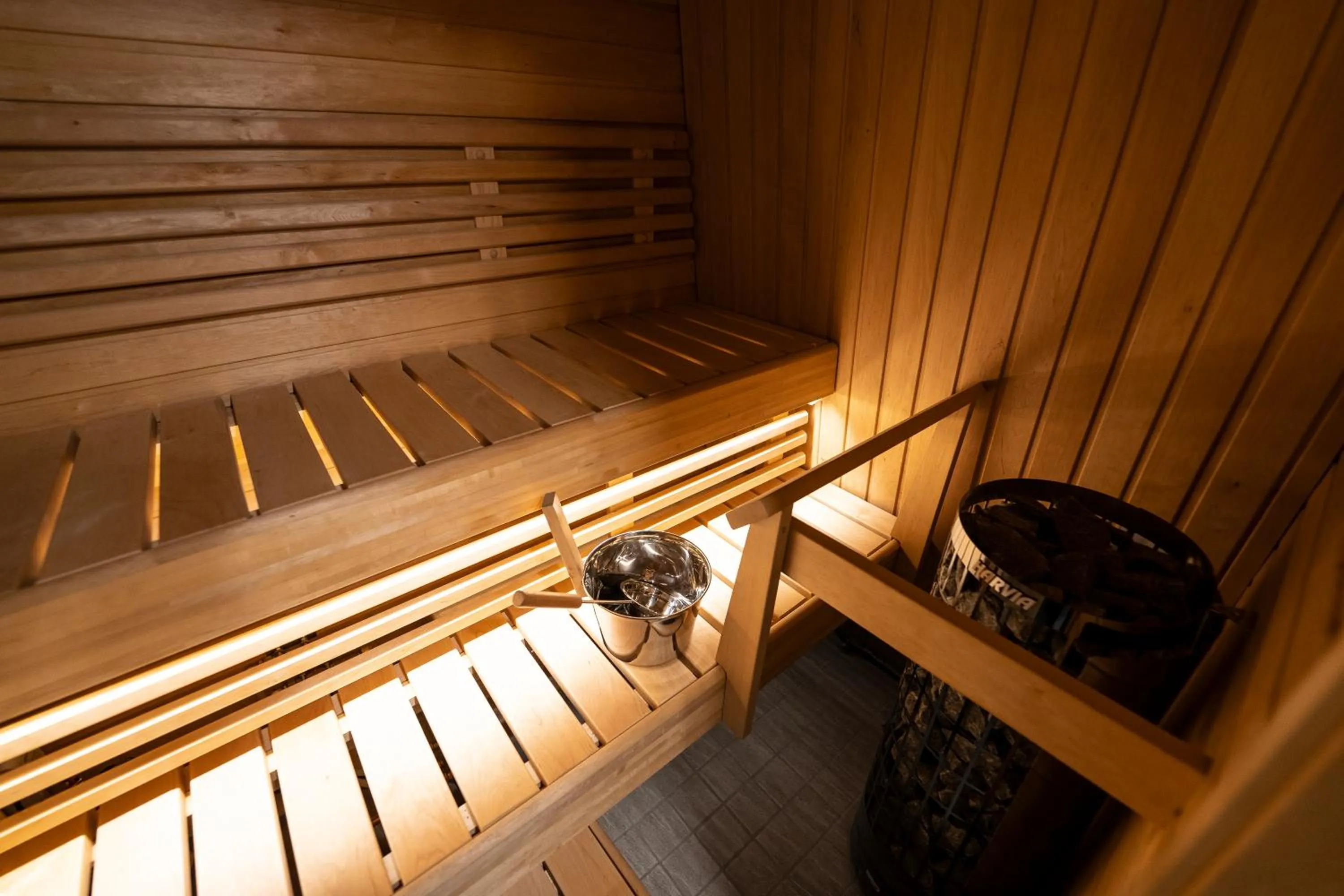 Sauna in Black Hotel