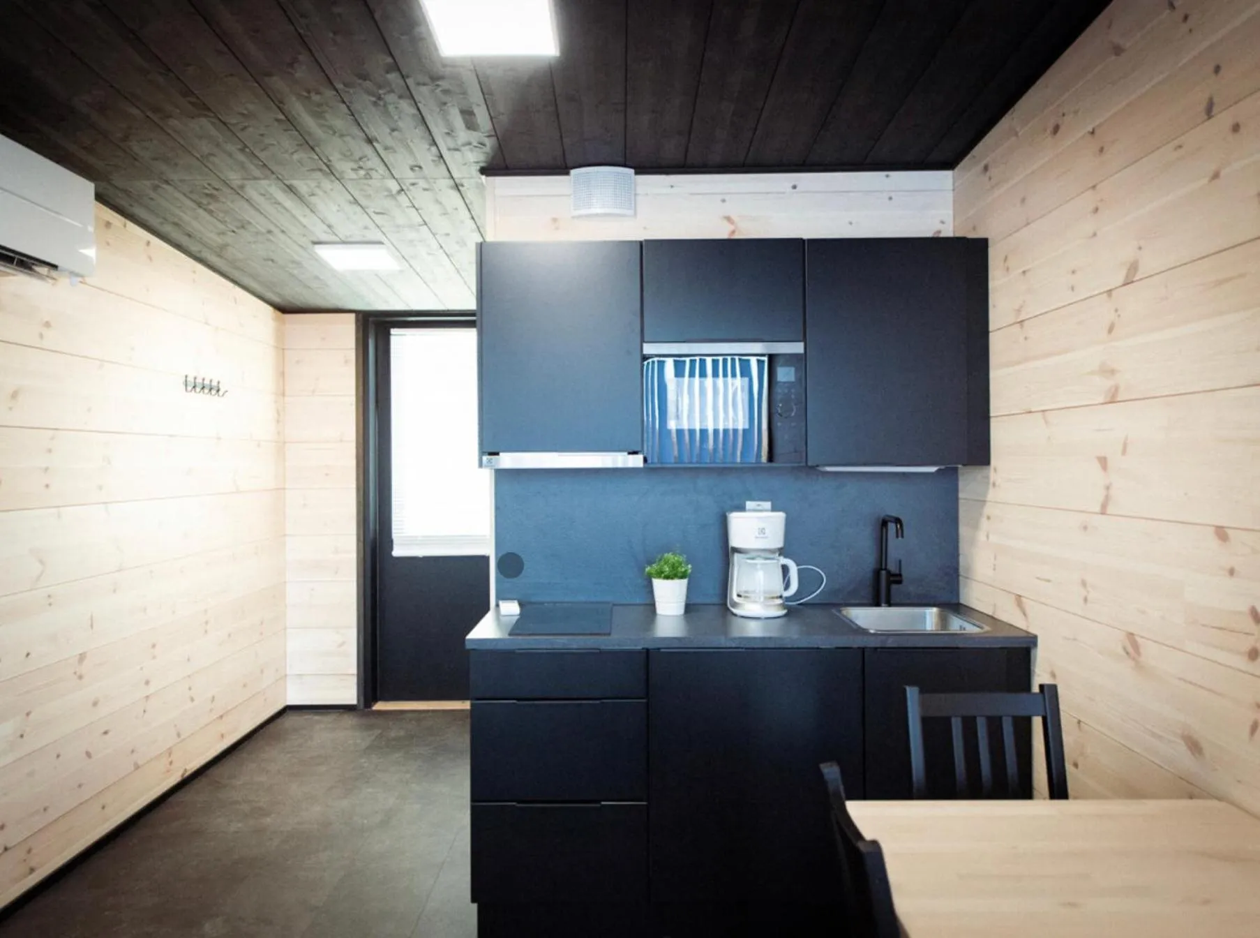 Kitchen or kitchenette in Black Hotel