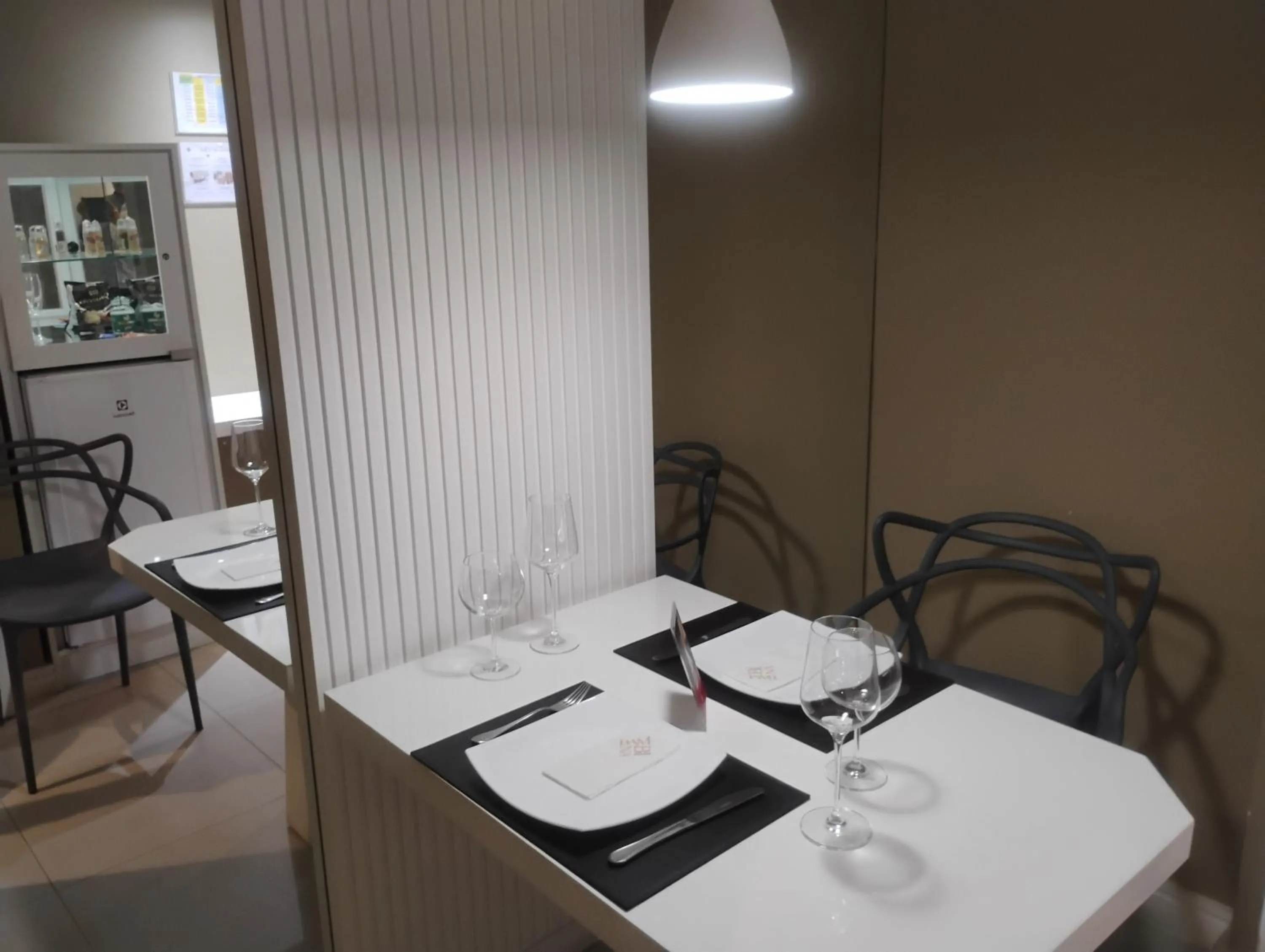 BAMBINA HOTEL -Adultos Somente