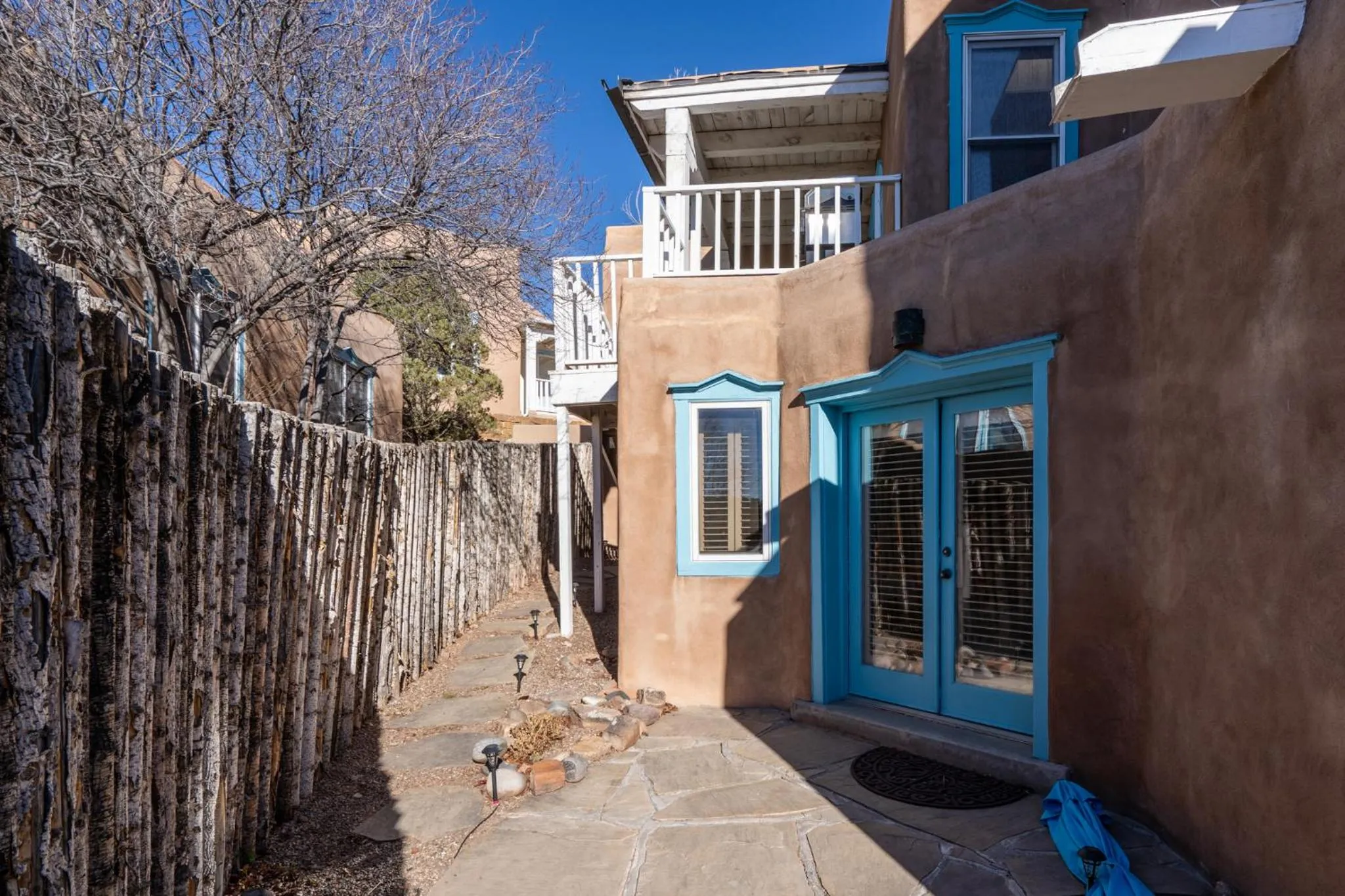 Property building in Casa Viva