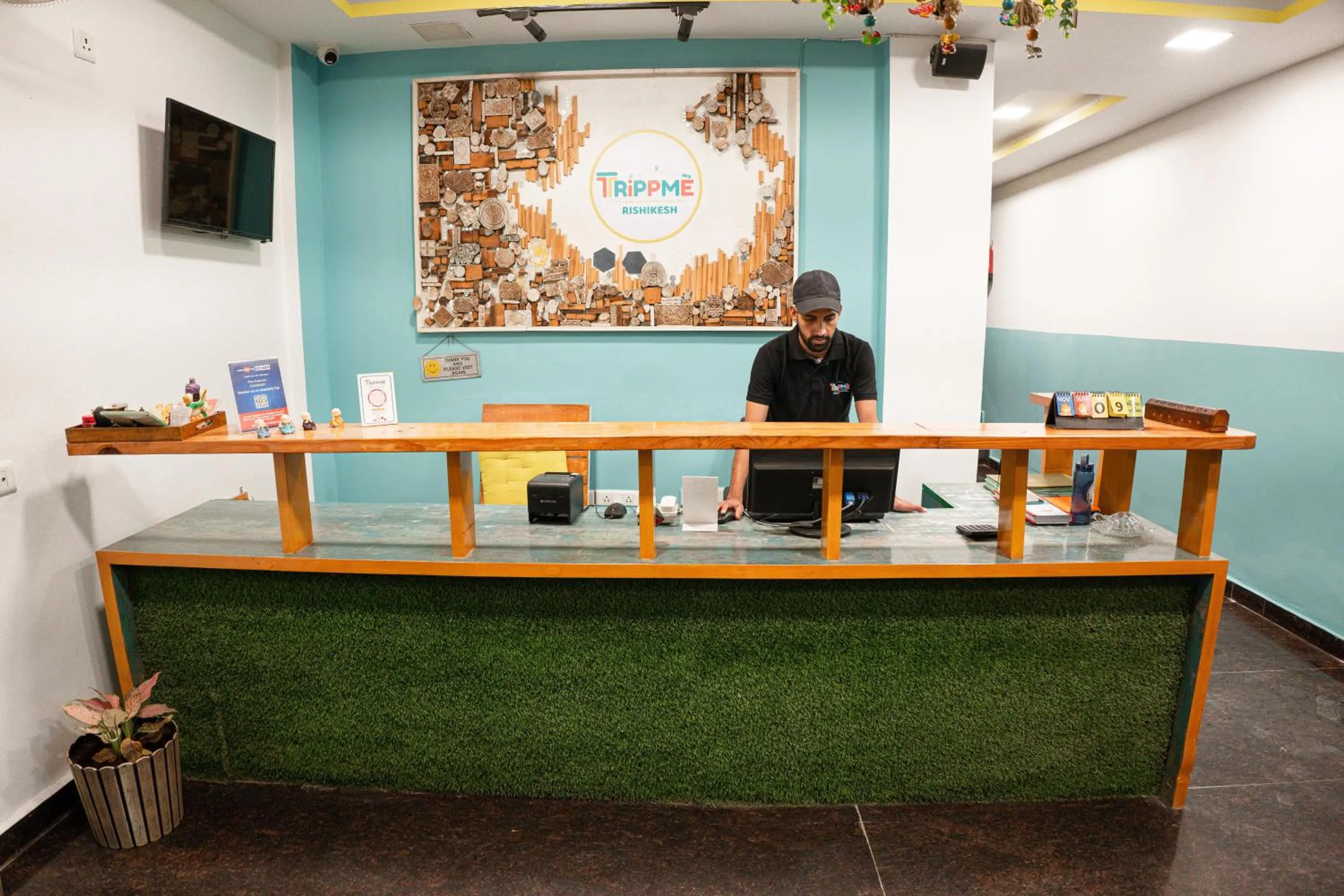 Lobby or reception in Trippme Rishikesh - Boutique Hostel, Tapovan