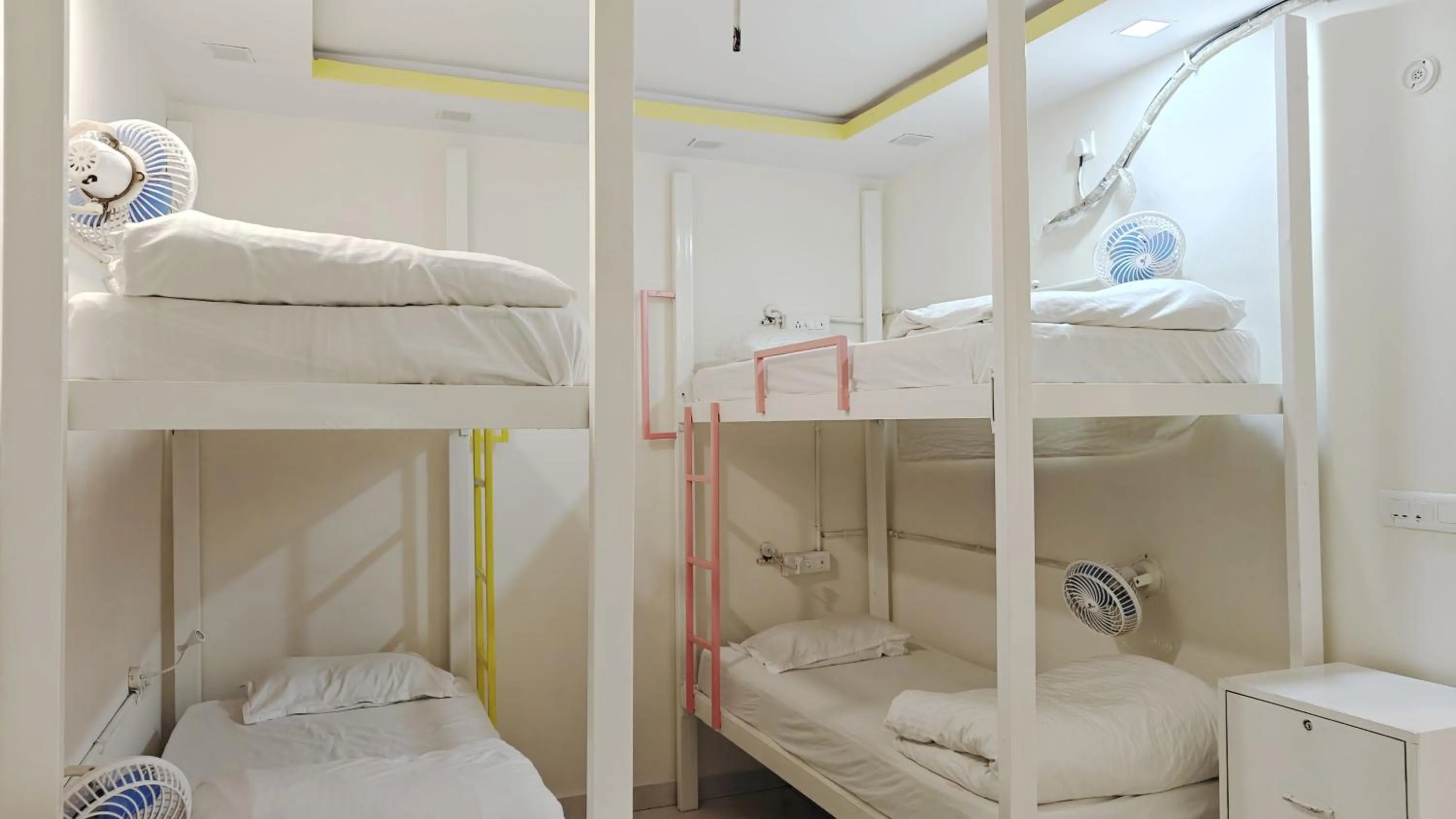 Bedroom, Bed in Trippme Rishikesh - Boutique Hostel, Tapovan