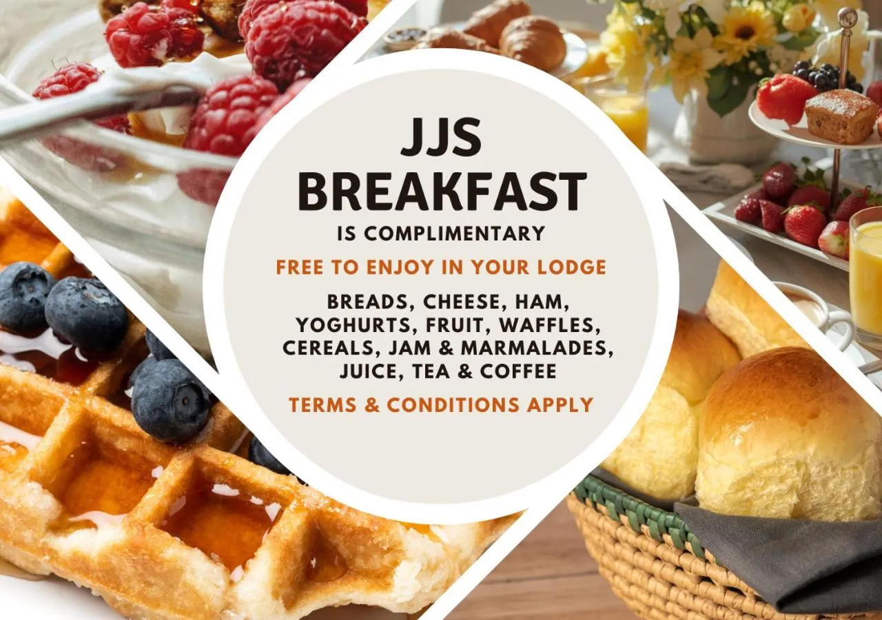 Breakfast in JJs Lodge Lakewood