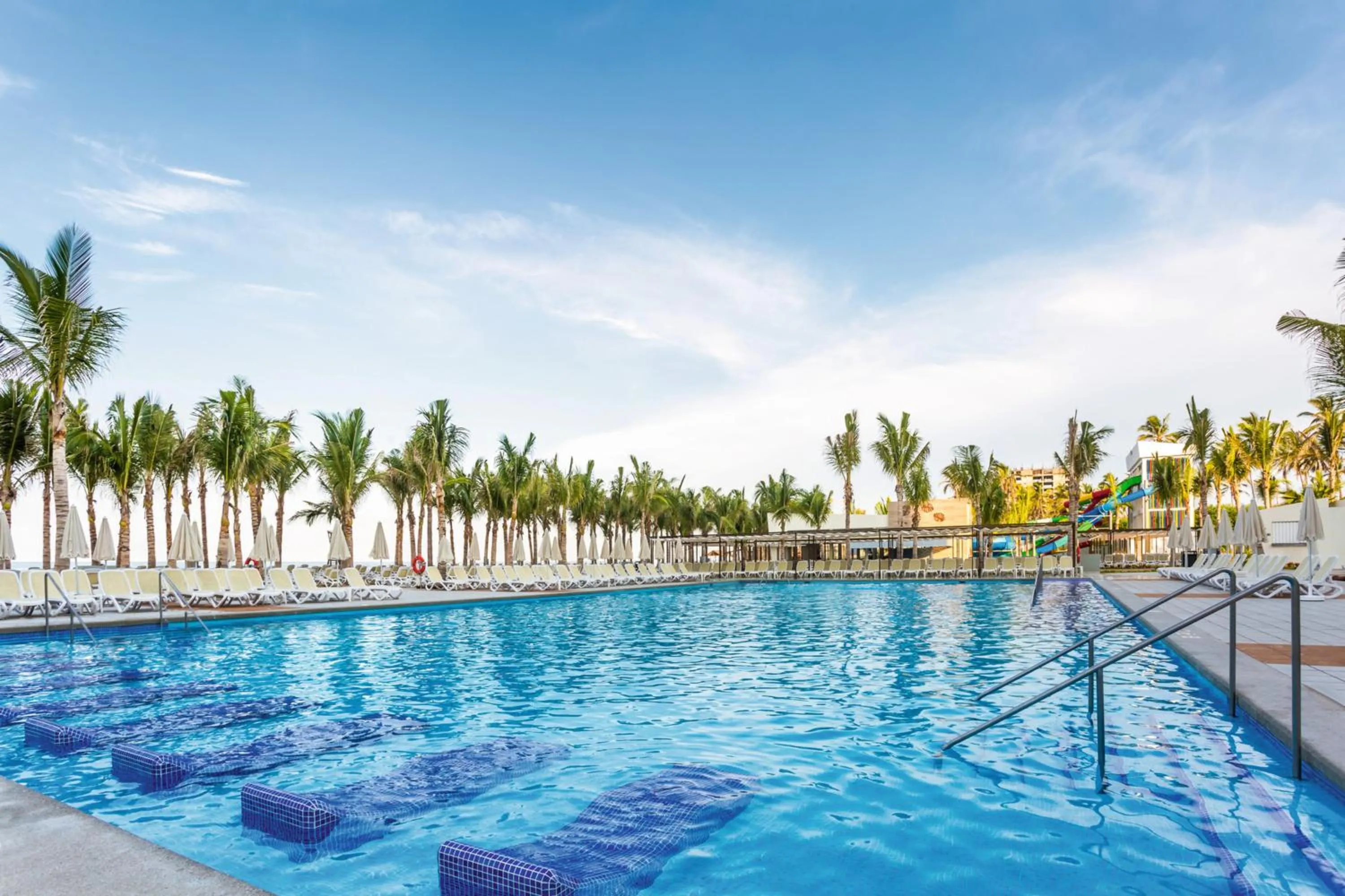 Swimming pool in Riu Emerald Bay - All Inclusive