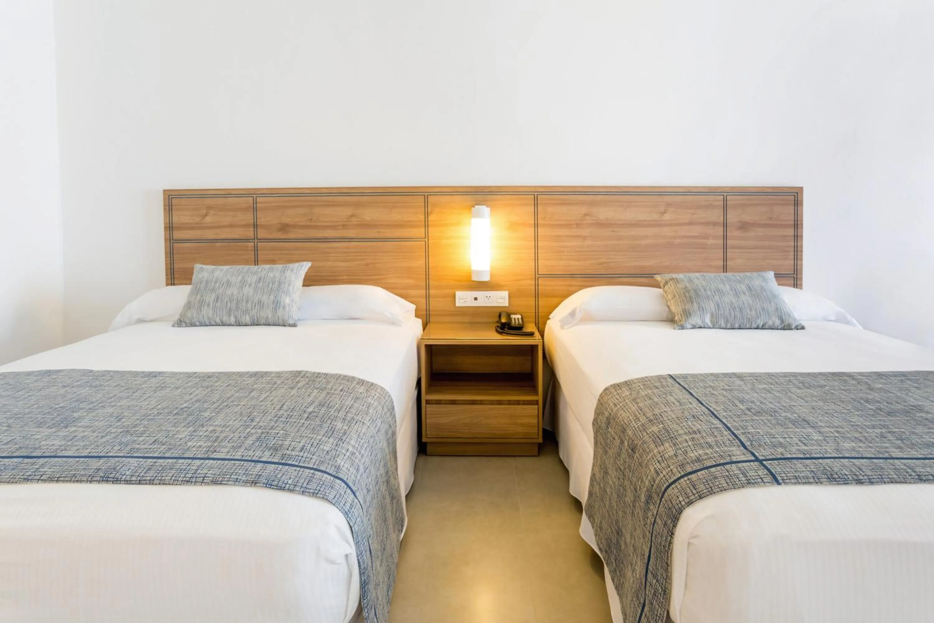 Bed in Riu Emerald Bay - All Inclusive