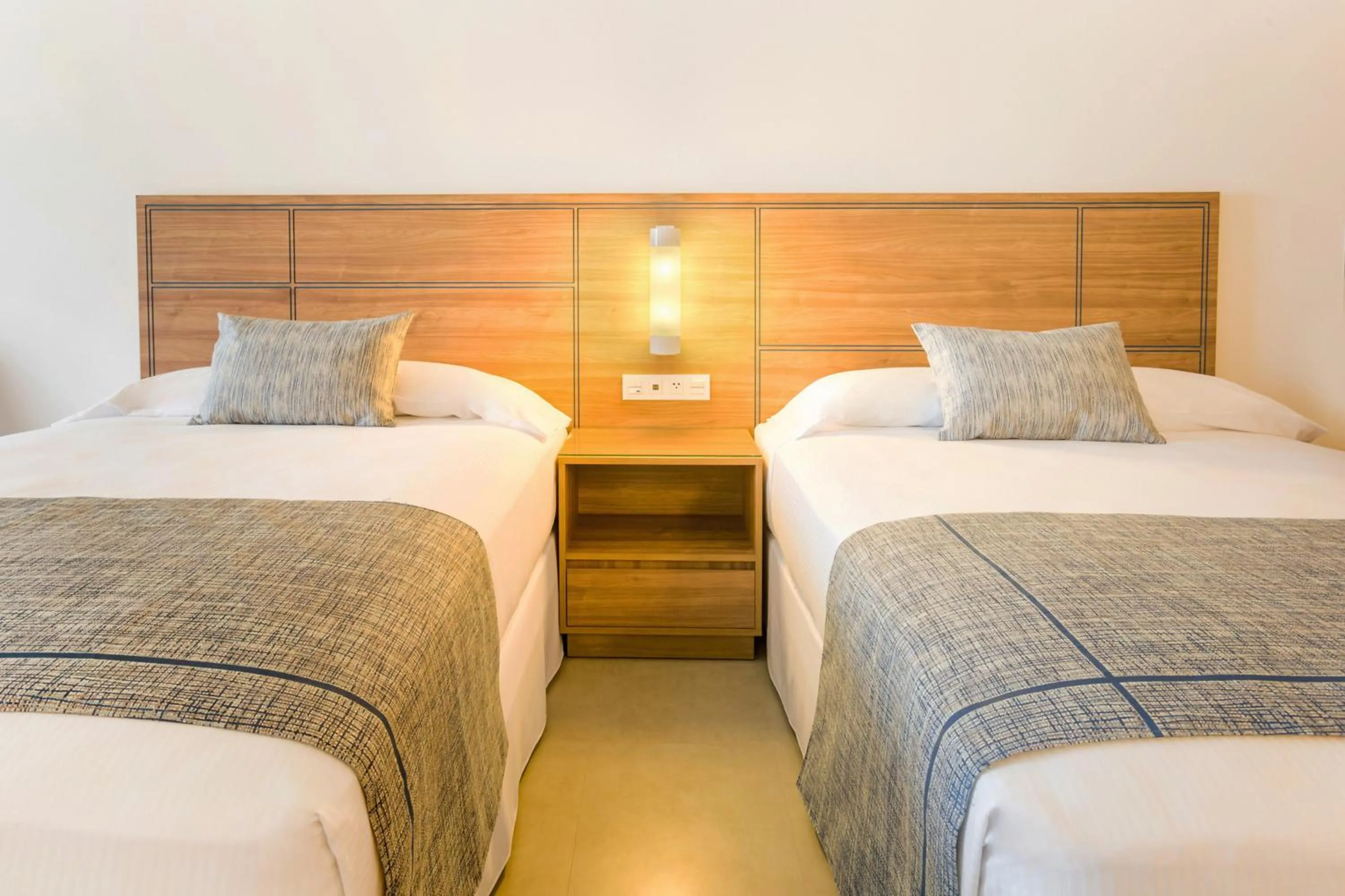 Bed in Riu Emerald Bay - All Inclusive