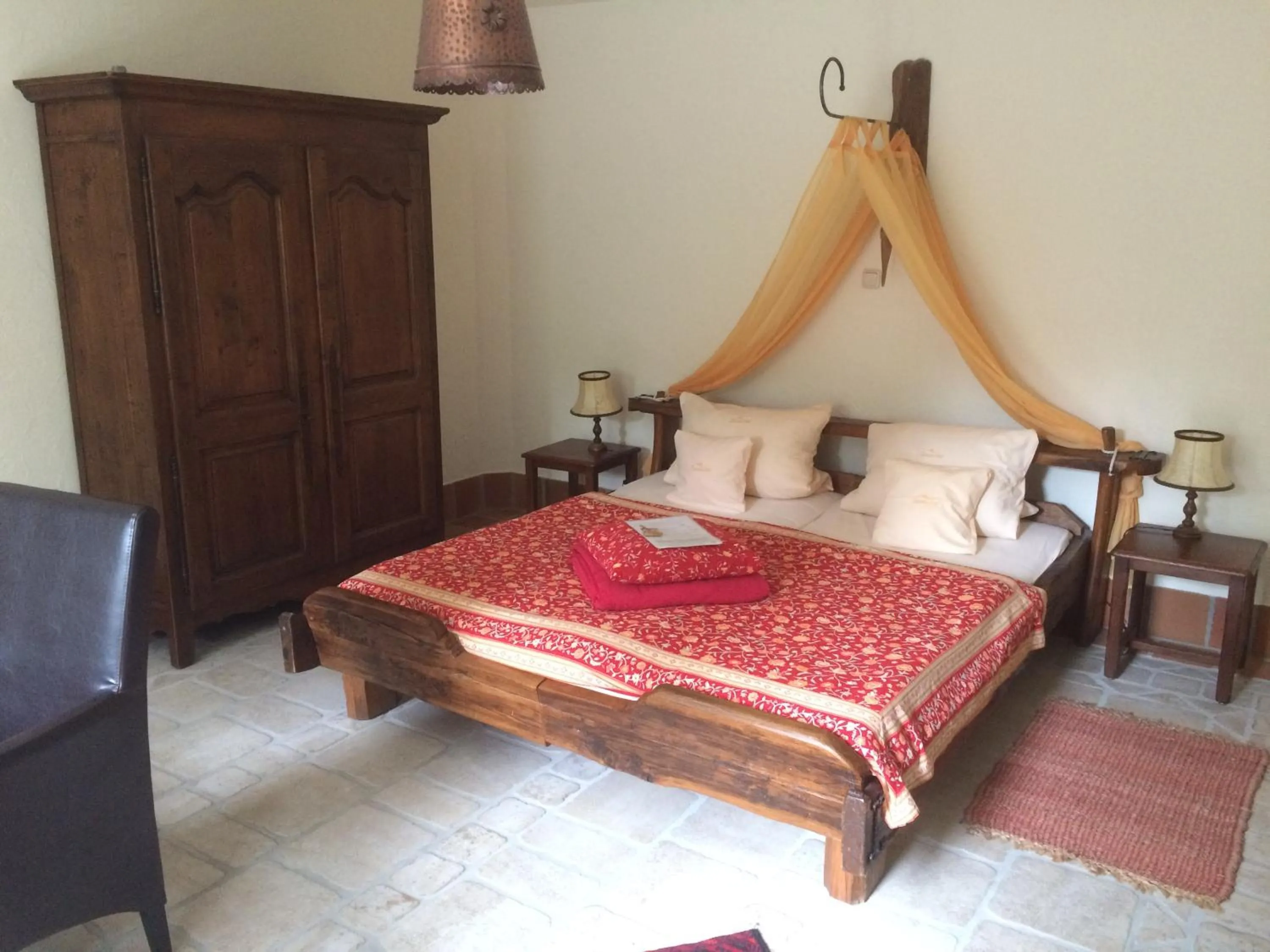 Staff in Domizil Hotel Düren "Kastanienhof"