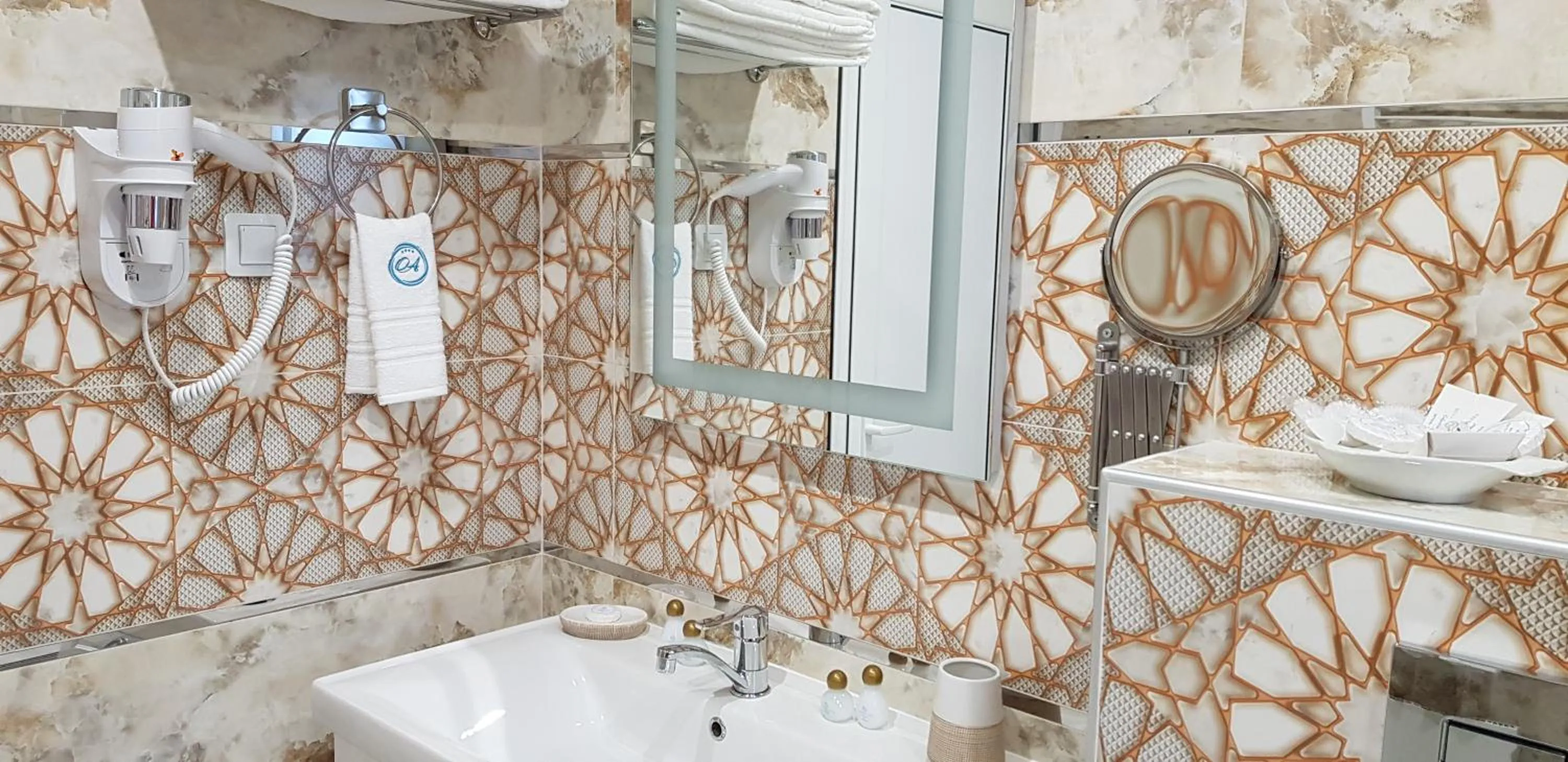 Bathroom in Aparthotel Olympus Plaza - SPA & Indoor Pool