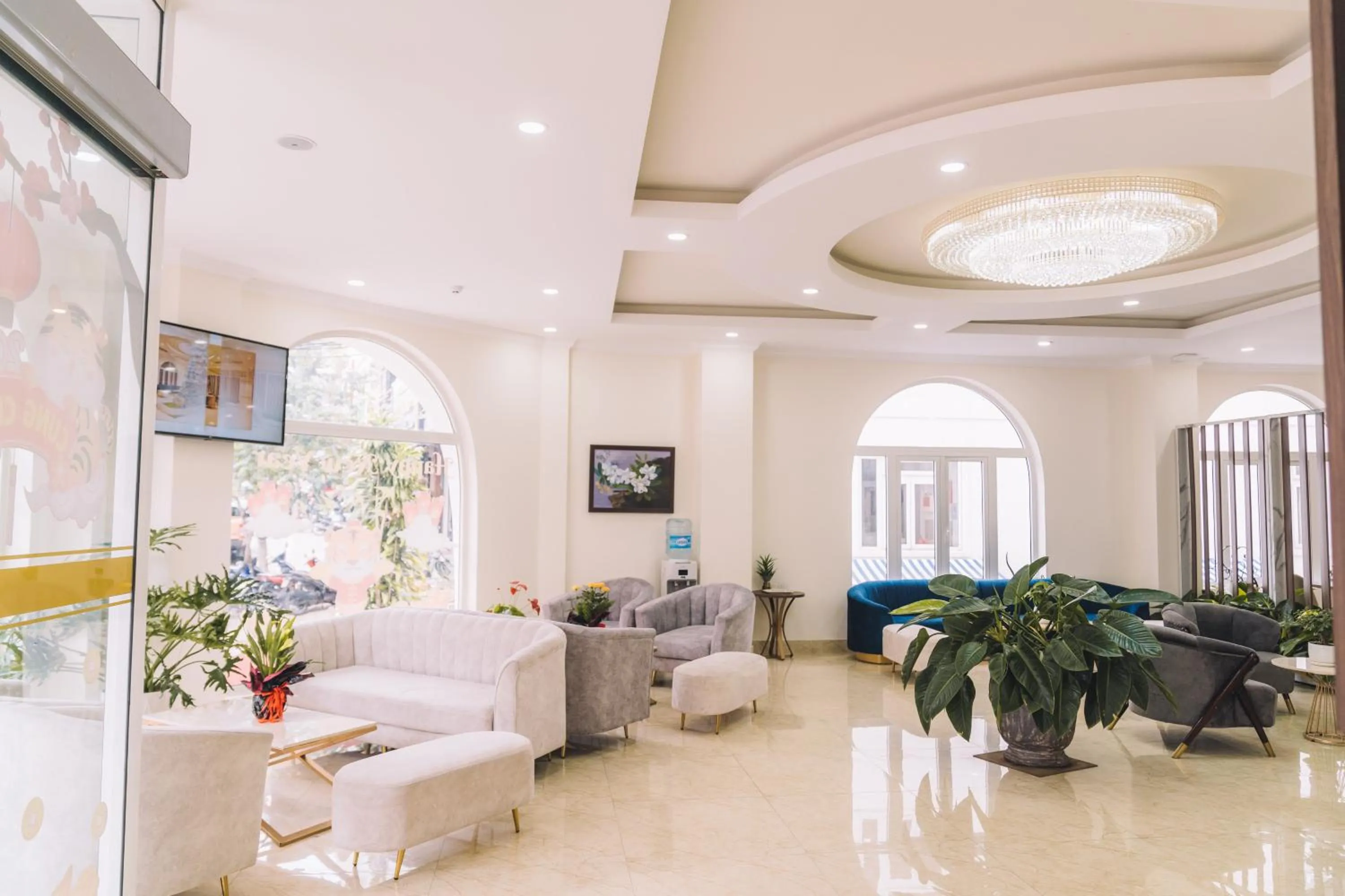 Seating area in Dalat Paradise Hotel