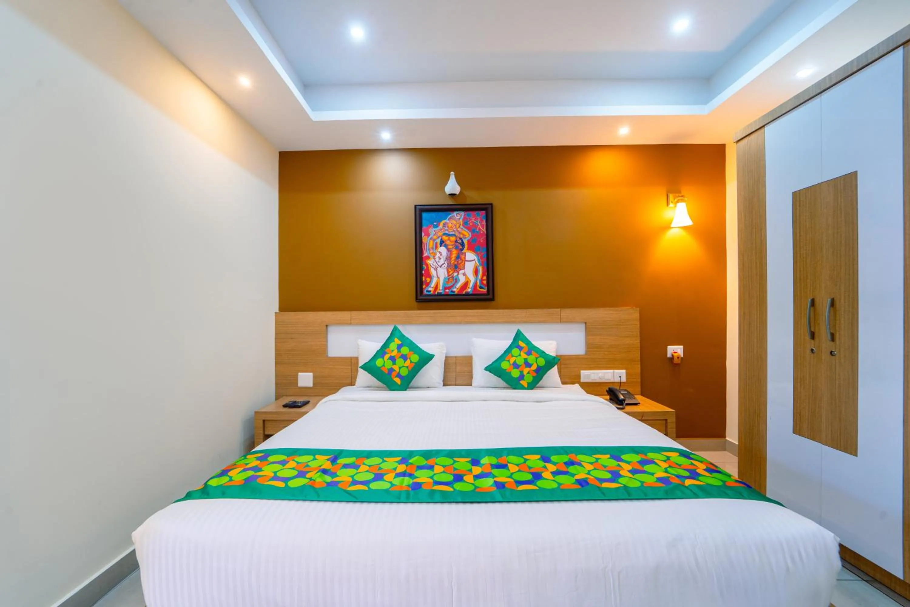 Bedroom, Bed in Treebo Sree Varshavilas Regency, 500 Mtrs From Guruvayoor Temple