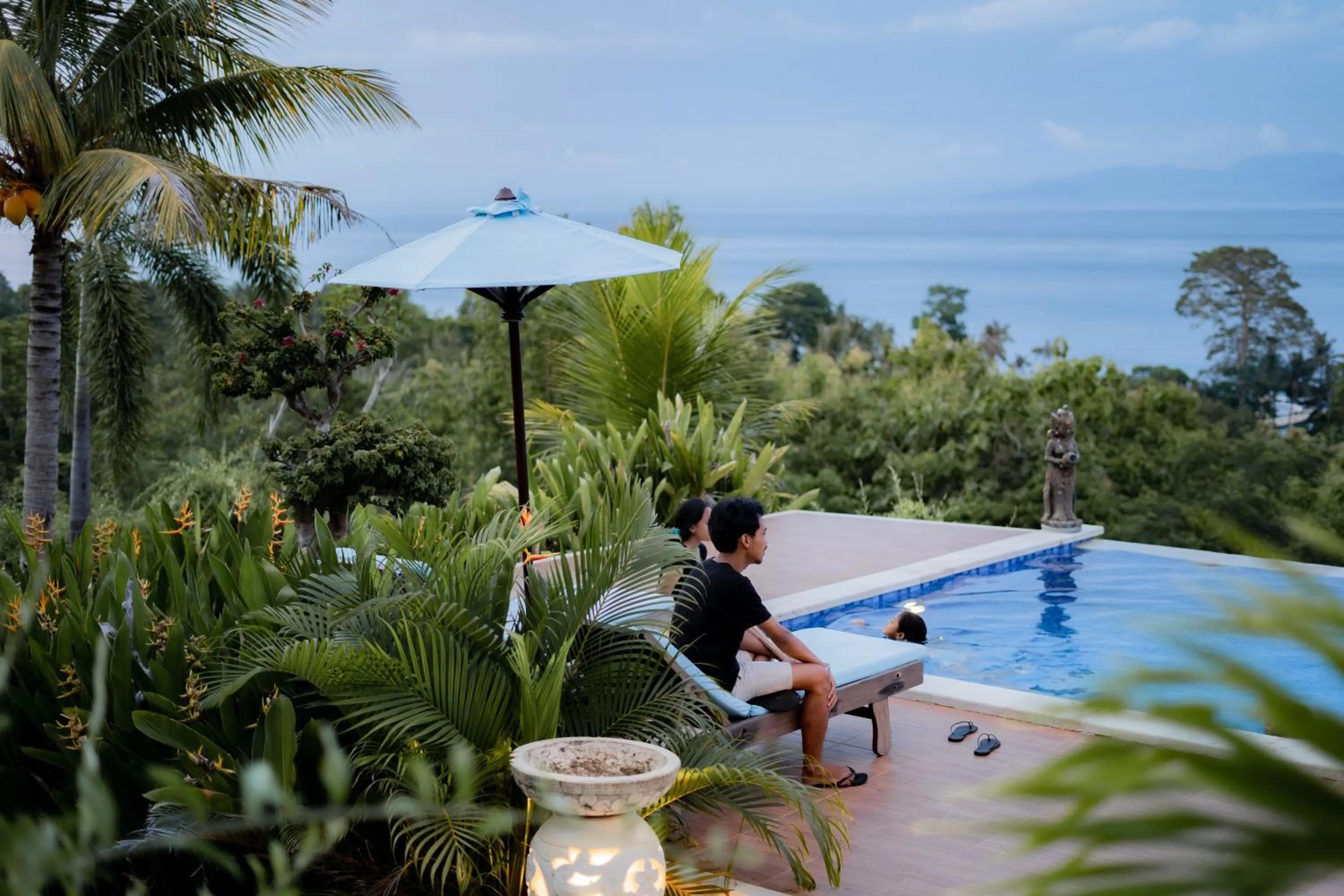 Swimming pool in Gara Gara Sea View