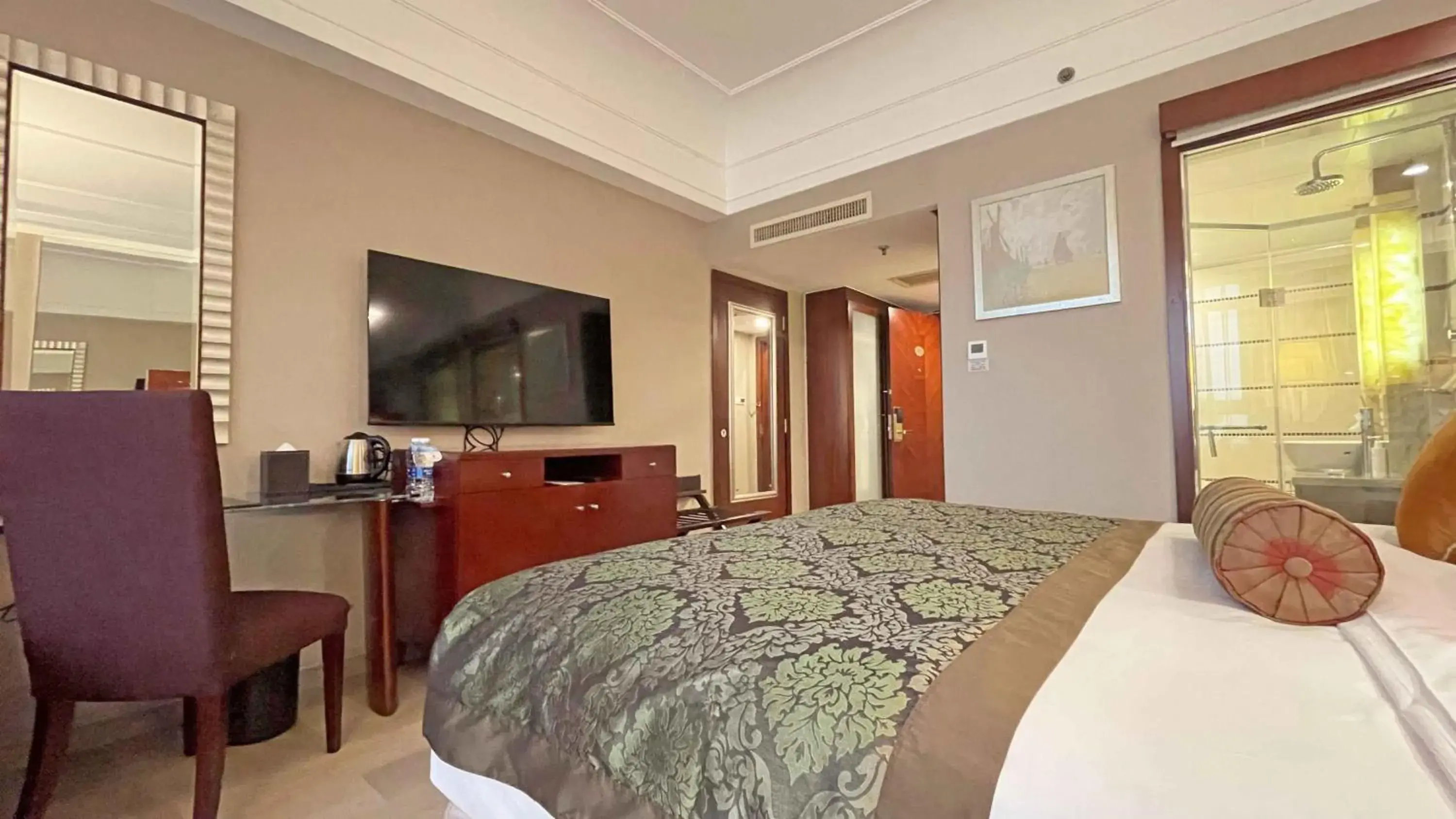 Deluxe Double Room in Merry Hotel Shanghai (Former Rendezvous Merry Hotel Shanghai) Deluxe Double Room in Merry Hotel Shanghai (Former Rendezvous Merry Hotel Shanghai)