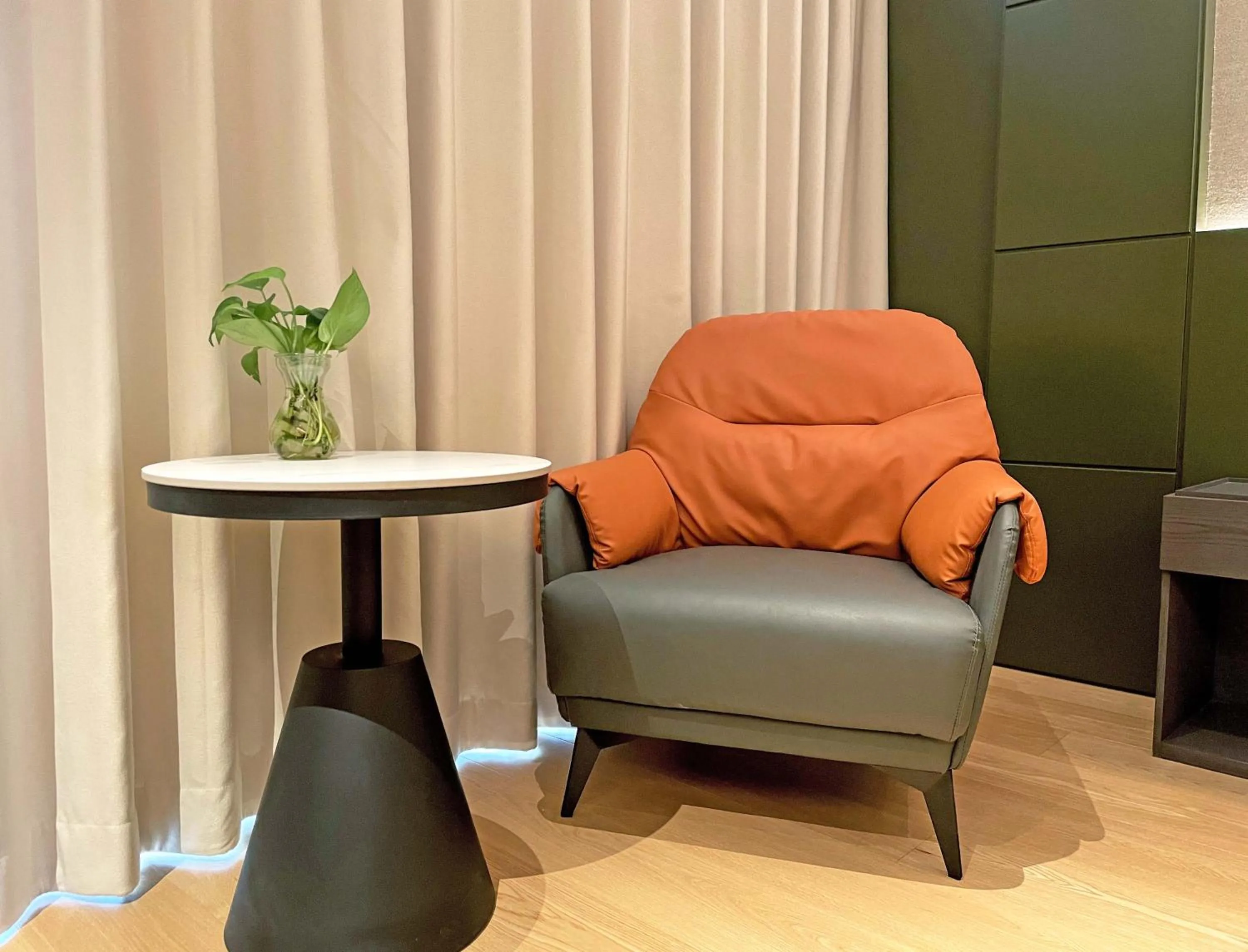 Merry Hotel Shanghai (Former Rendezvous Merry Hotel Shanghai)