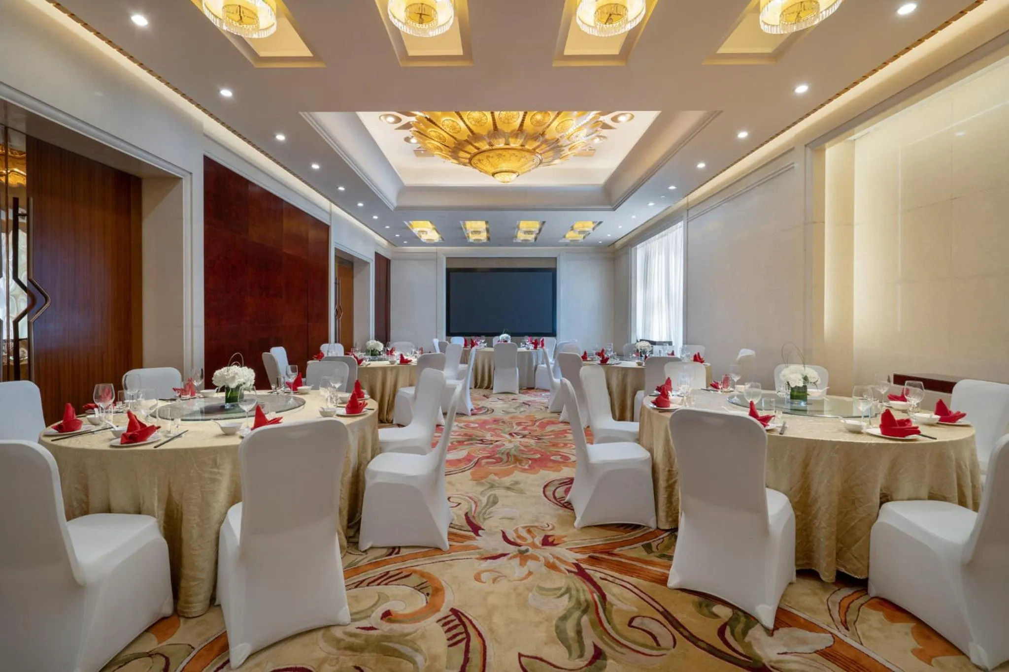 Meeting/conference room in Crowne Plaza Beijing Sun Palace, an IHG Hotel