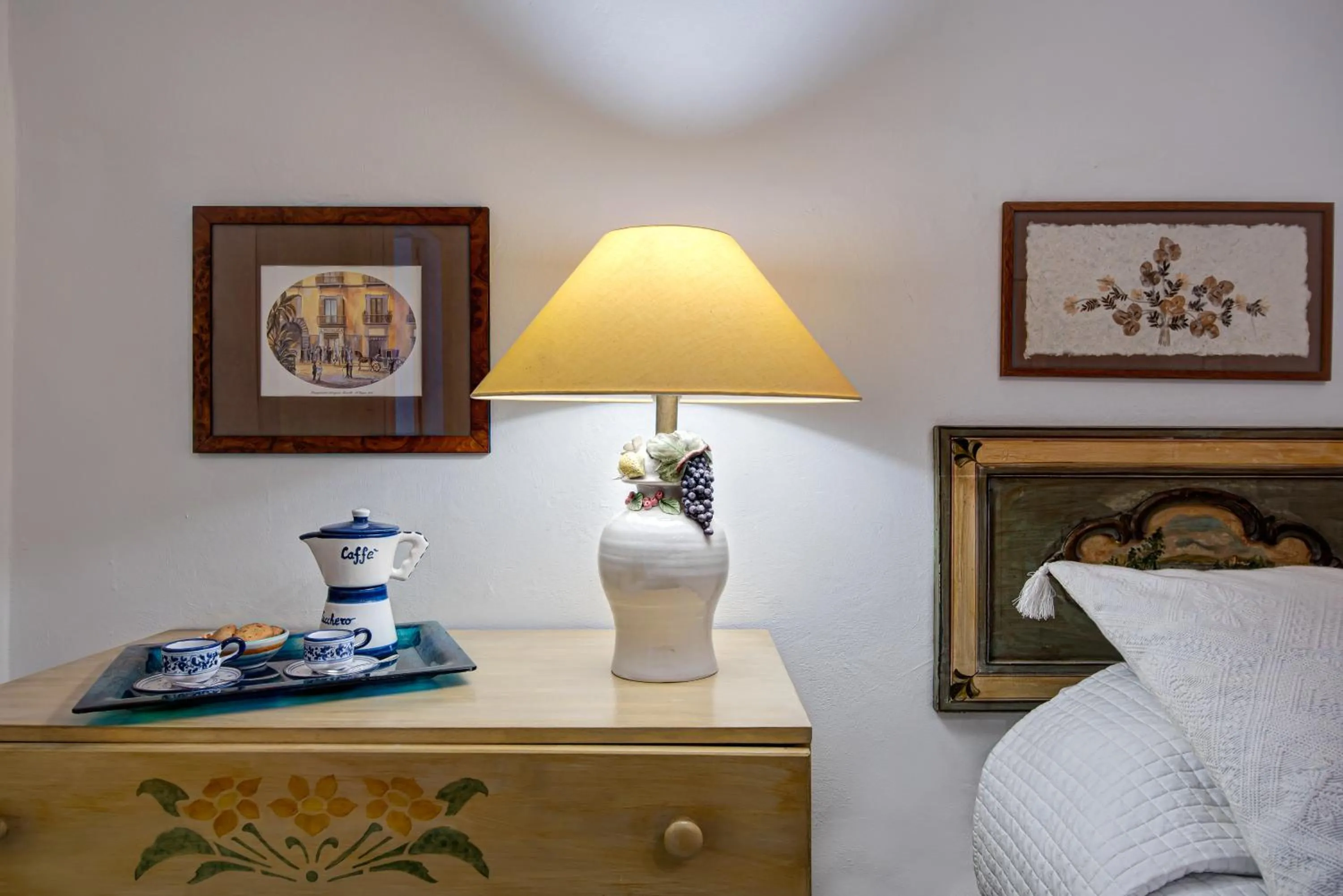 Decorative detail, Bed in Country Lemonvilla