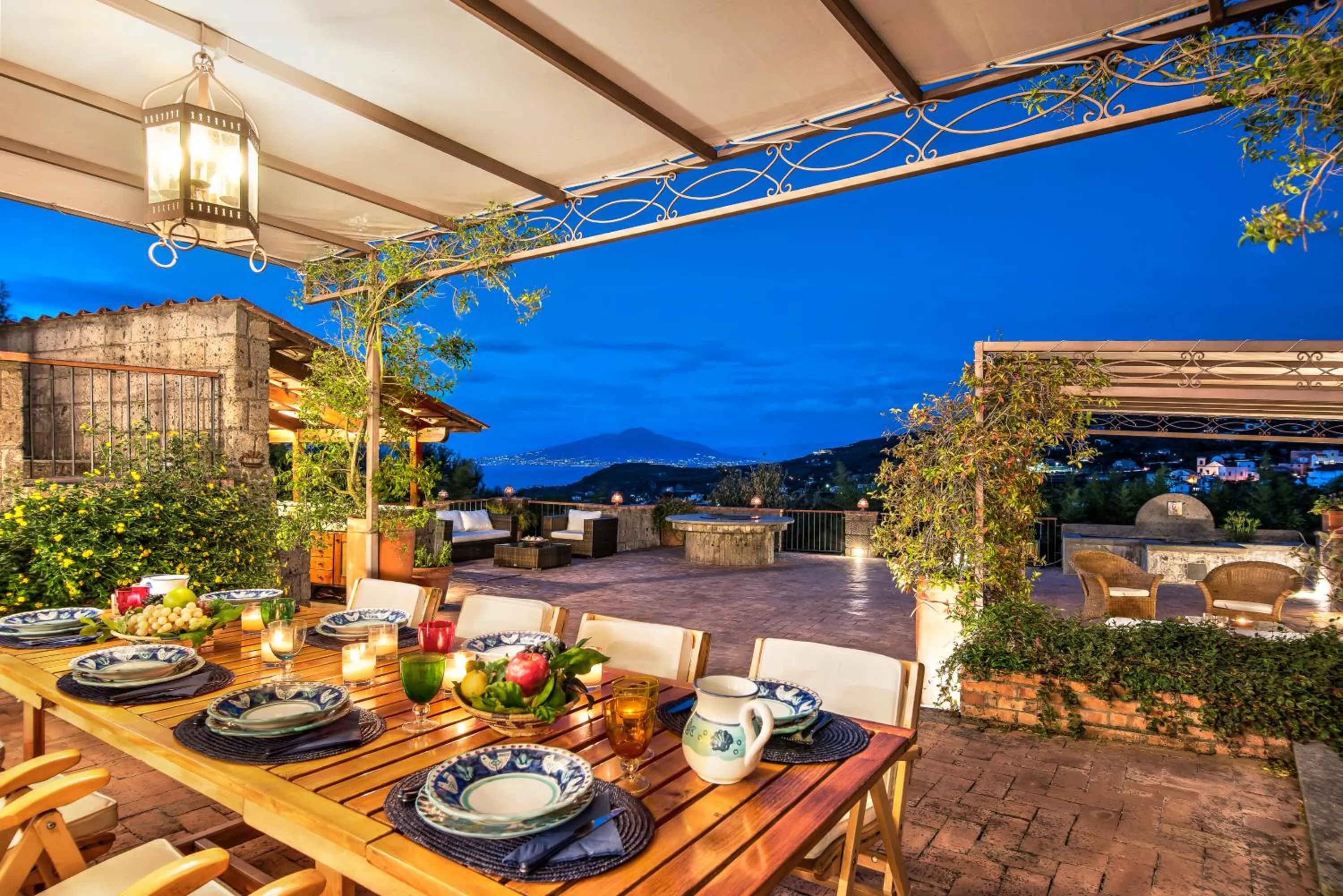 Patio in Country Lemonvilla