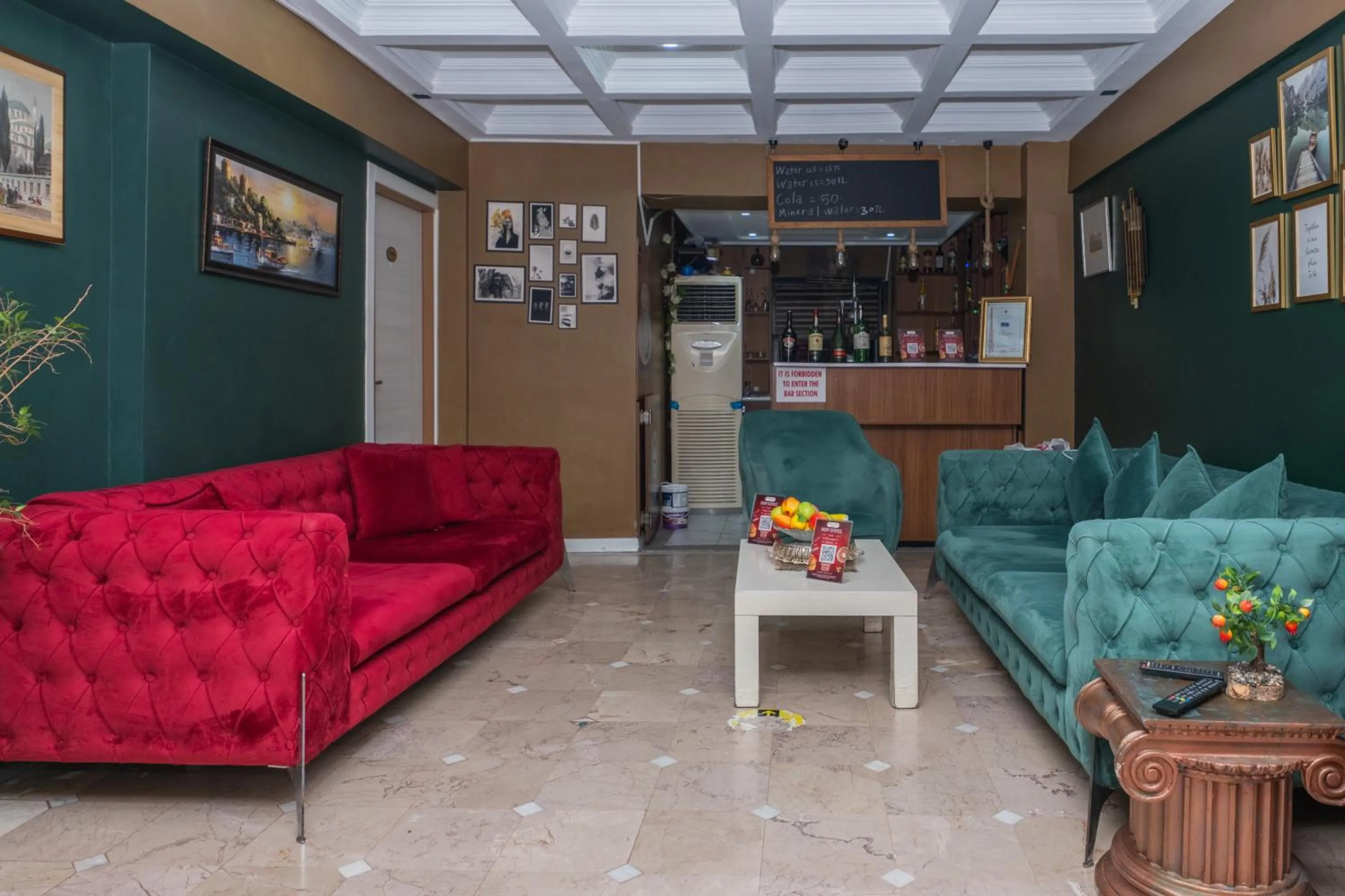 TV and multimedia in Ozio İstanbul Hotel