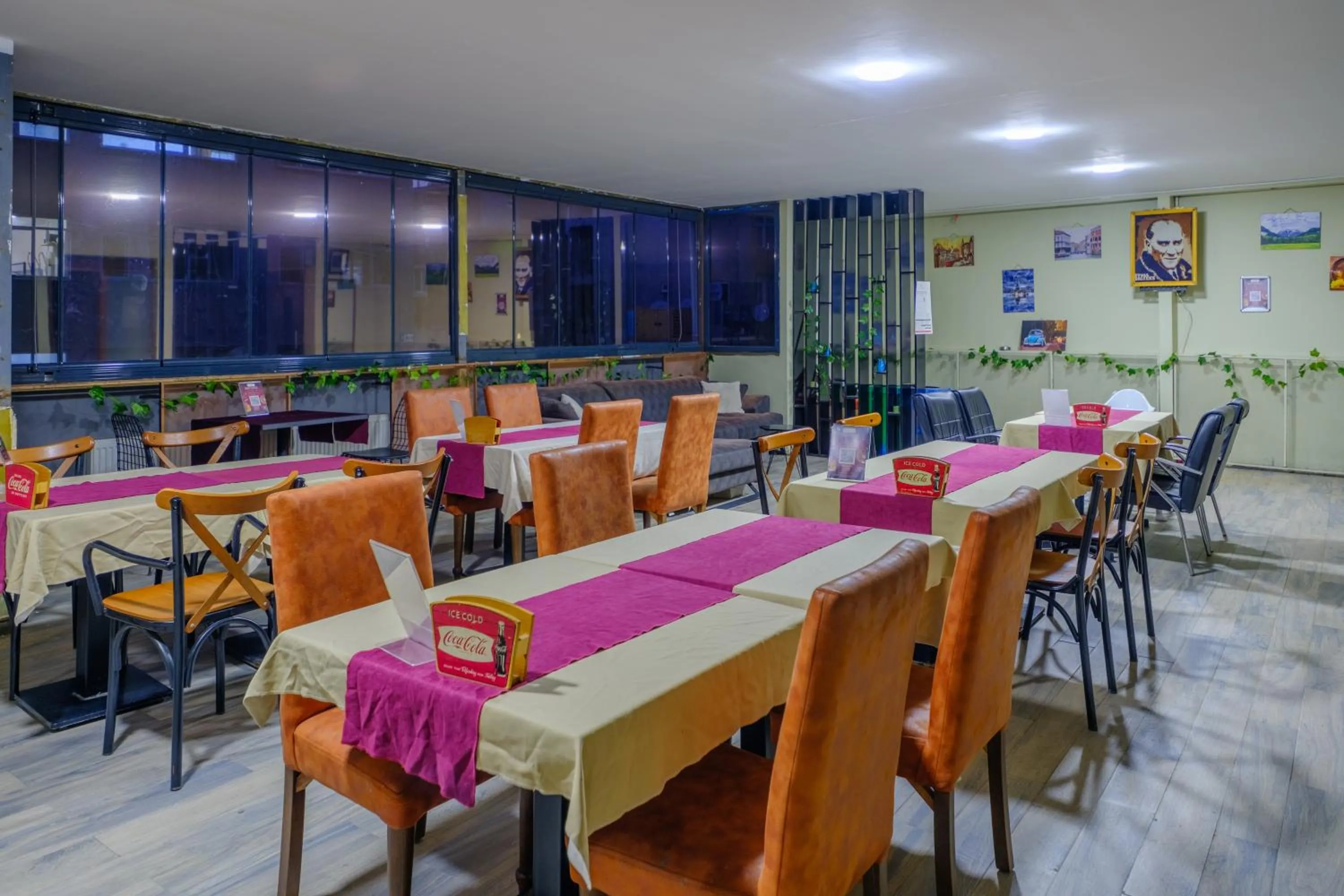 Restaurant/places to eat in Ozio İstanbul Hotel