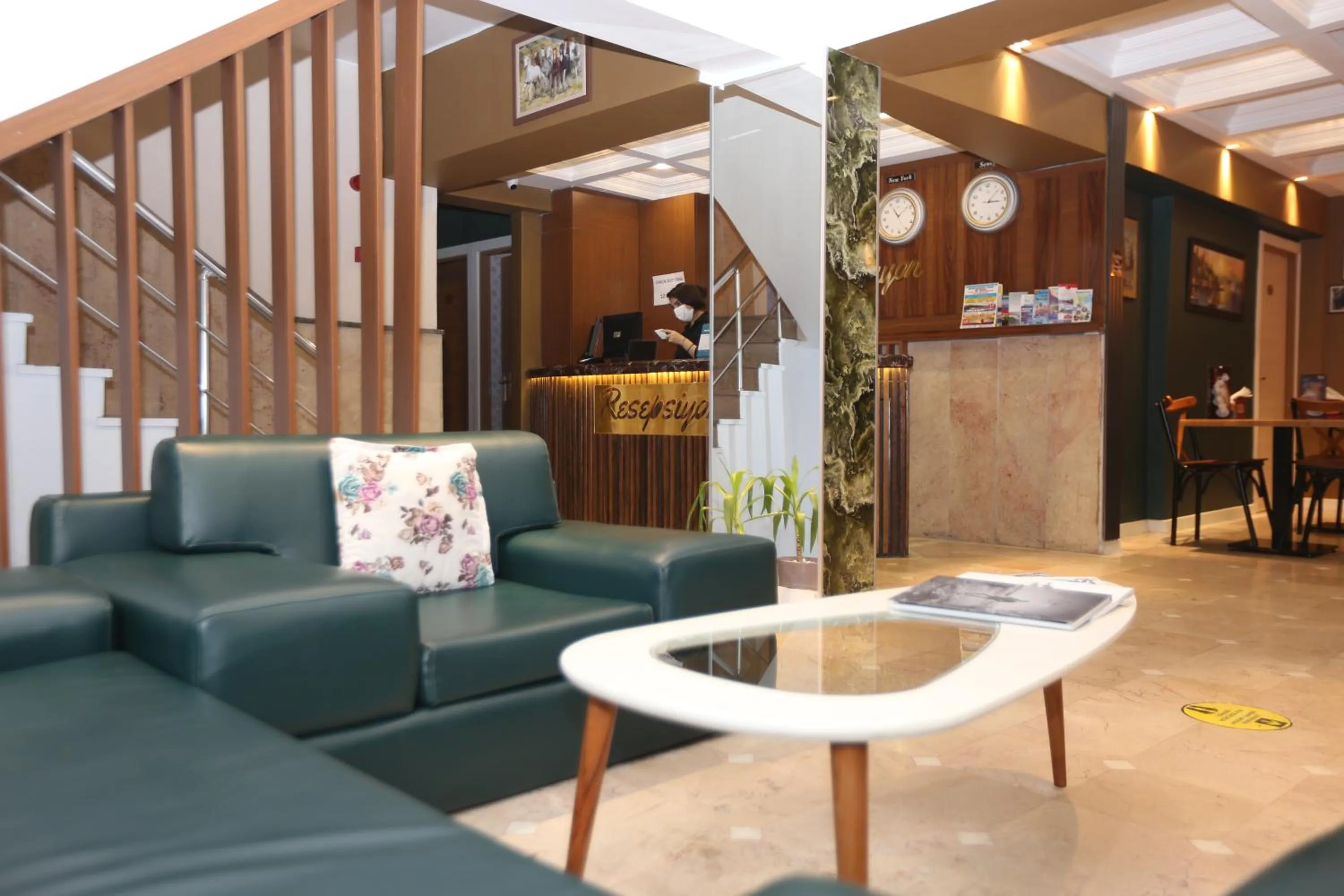 Seating area in Ozio İstanbul Hotel