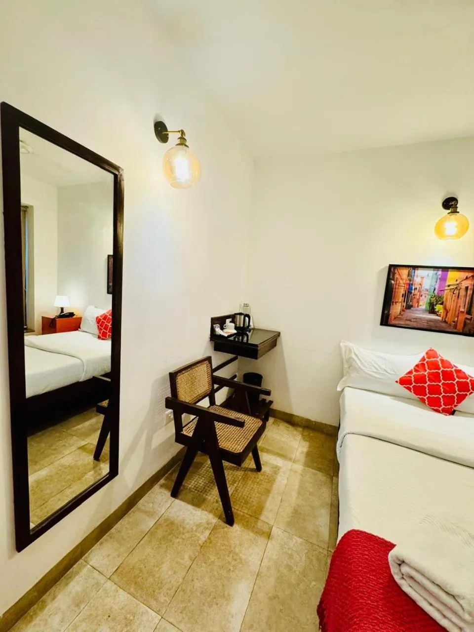 Bedroom, Bed in HALF Hotel, Calangute