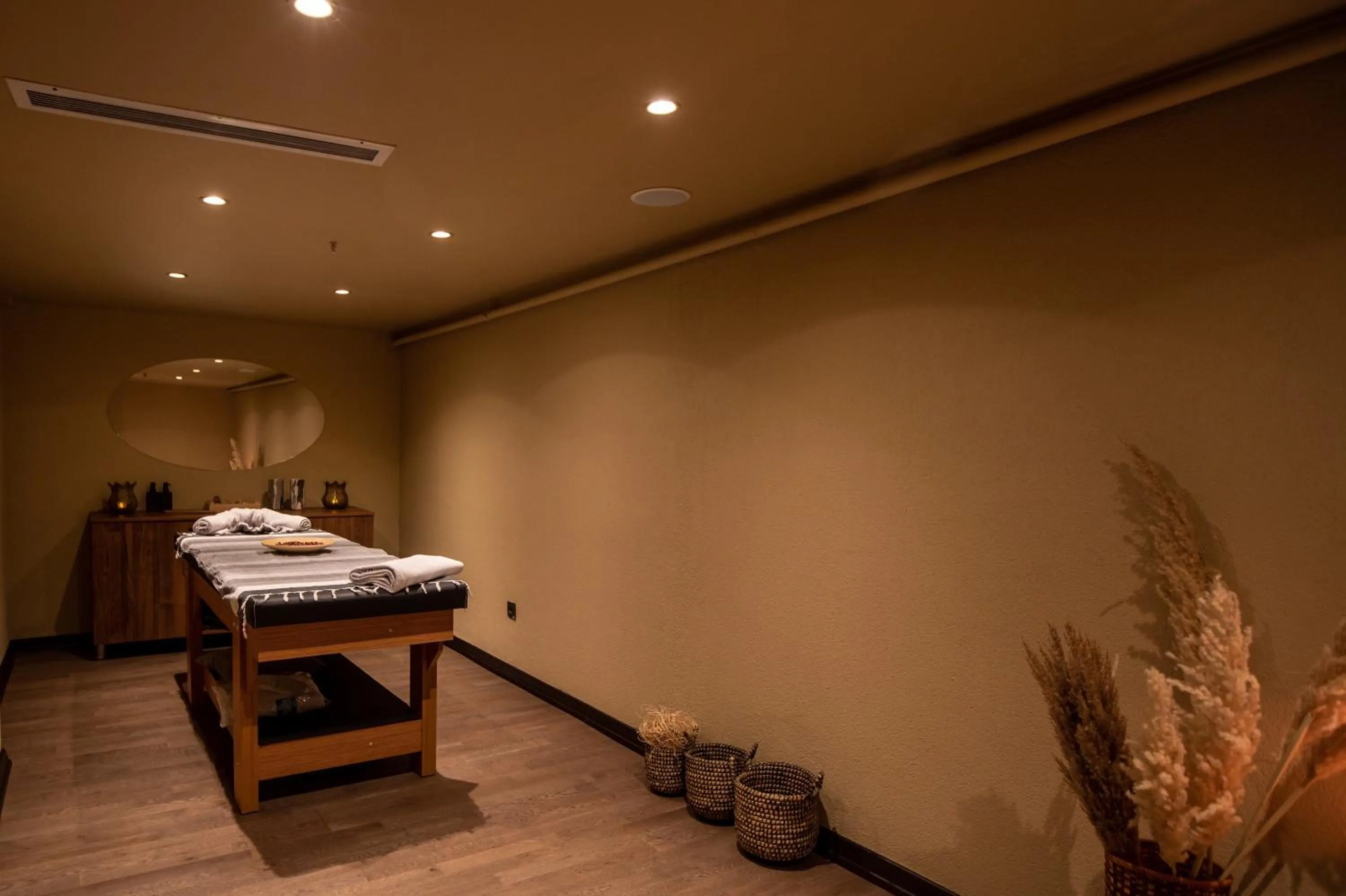 Massage in Root Karaköy