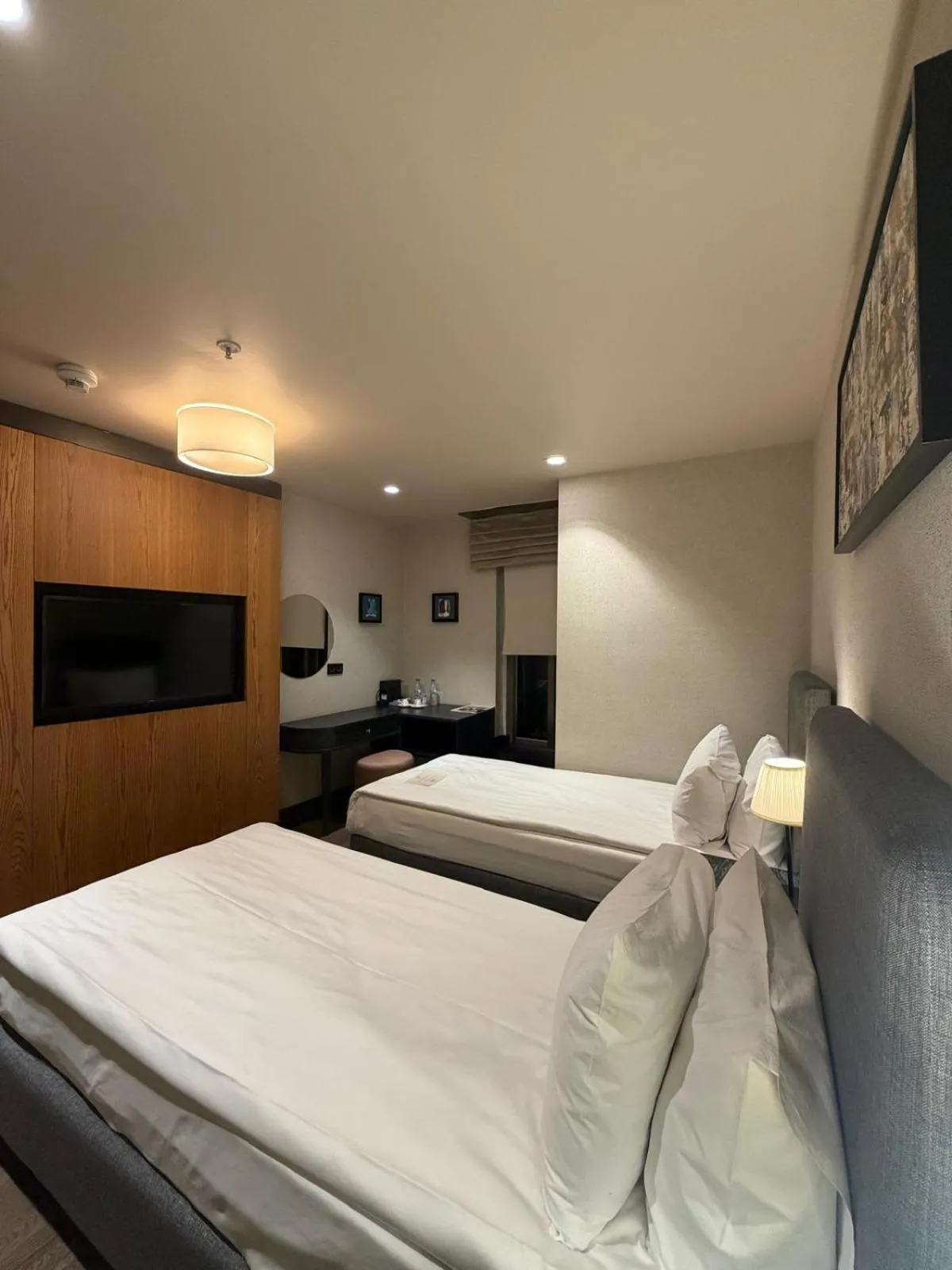 Photo of the whole room, Bed in Root Karaköy