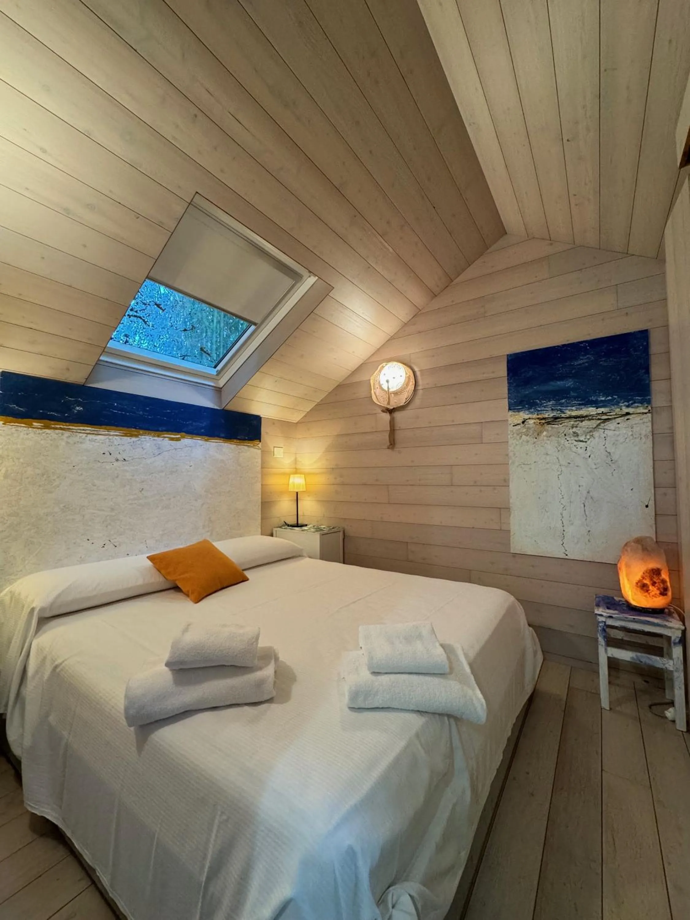 Bedroom, Bed in Palazzo delle Biscie - Old Tower & Village