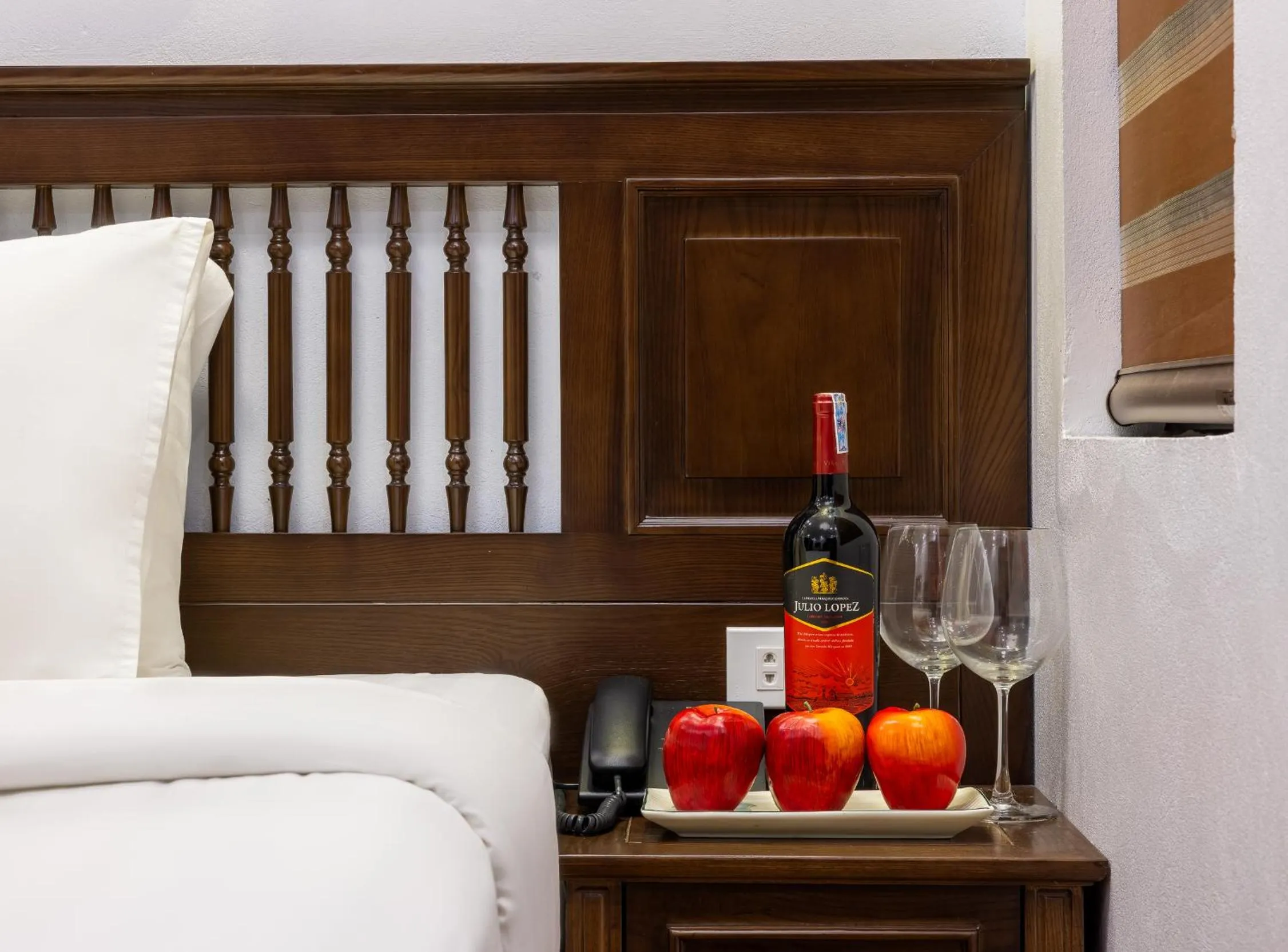 Other, Bed in Paddy Hotel