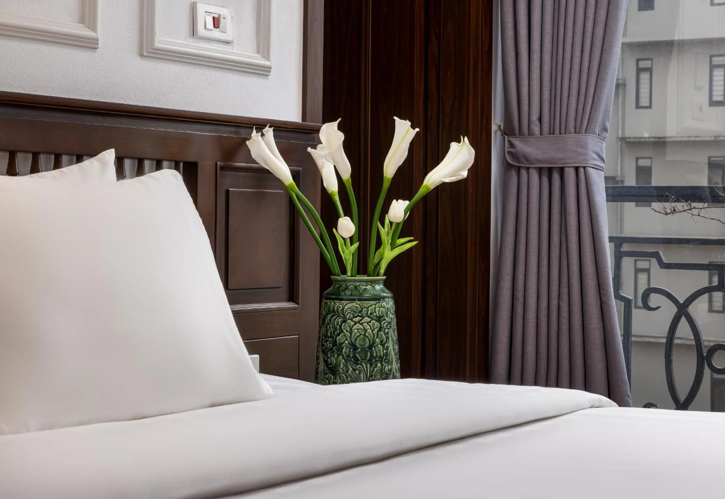 Bedroom, Bed in Paddy Hotel