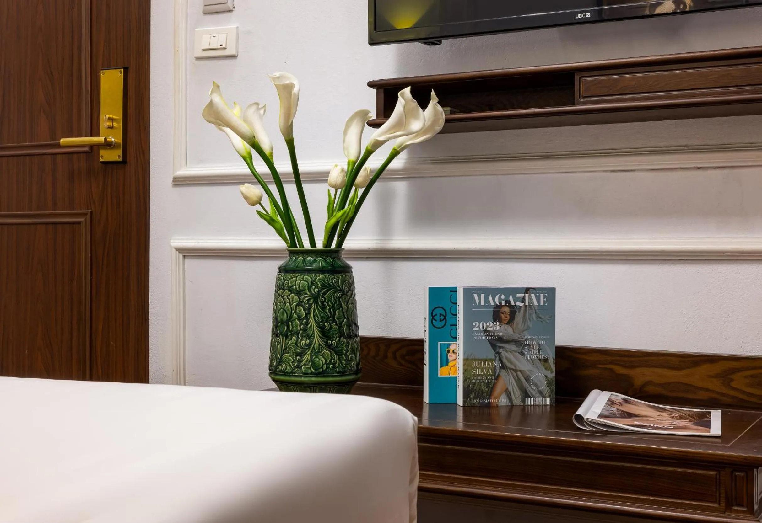 Bedroom in Paddy Hotel