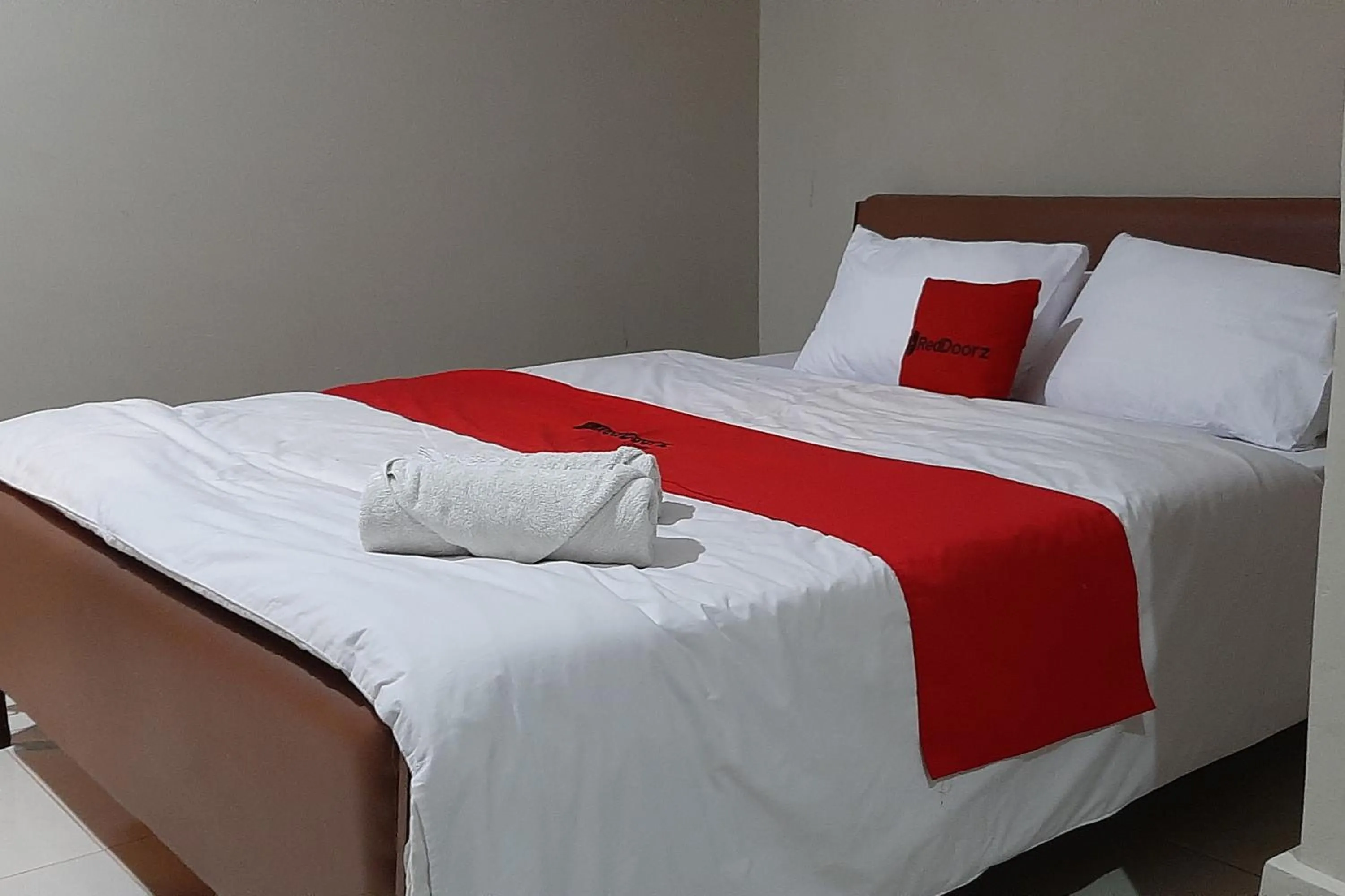 Bed in RedDoorz At Hotel Pakem Sari Kaliurang