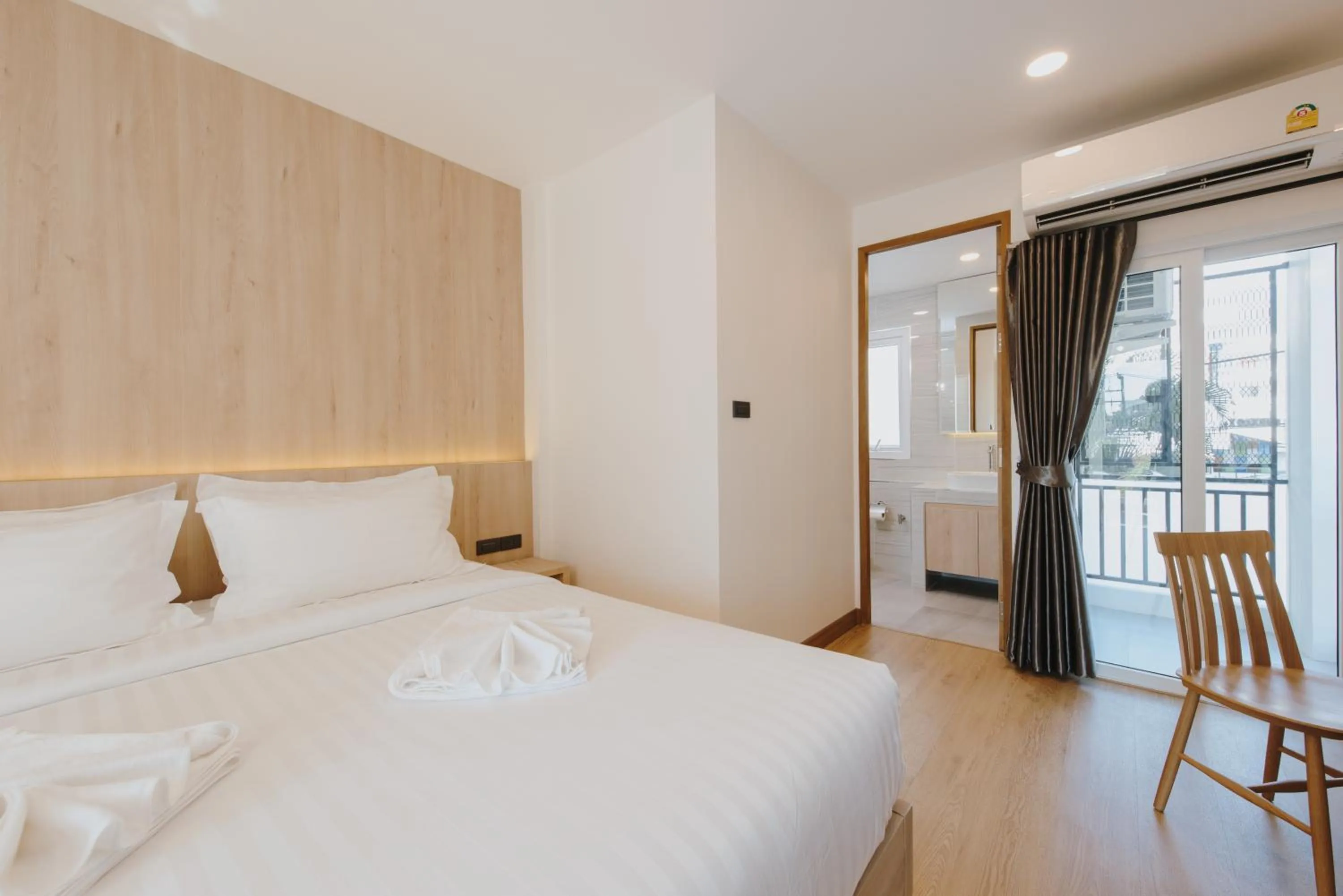 Bedroom, Bed in Poodson Hotel Chiangmai