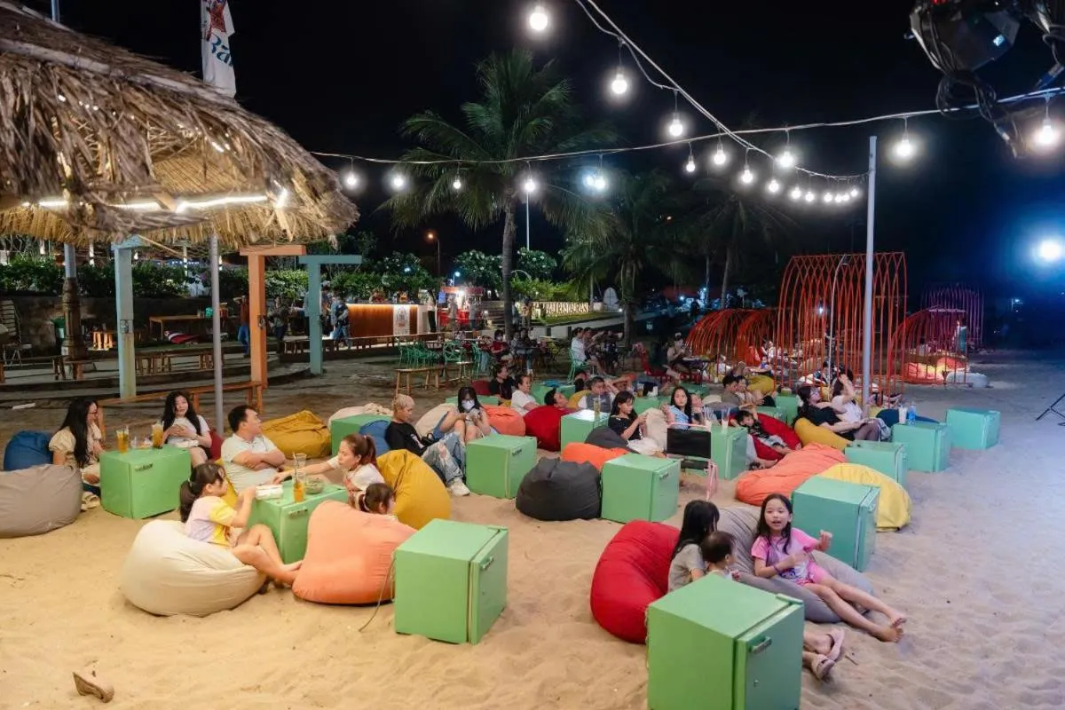 Restaurant/places to eat in Hoan My Resort - Ninh Chu