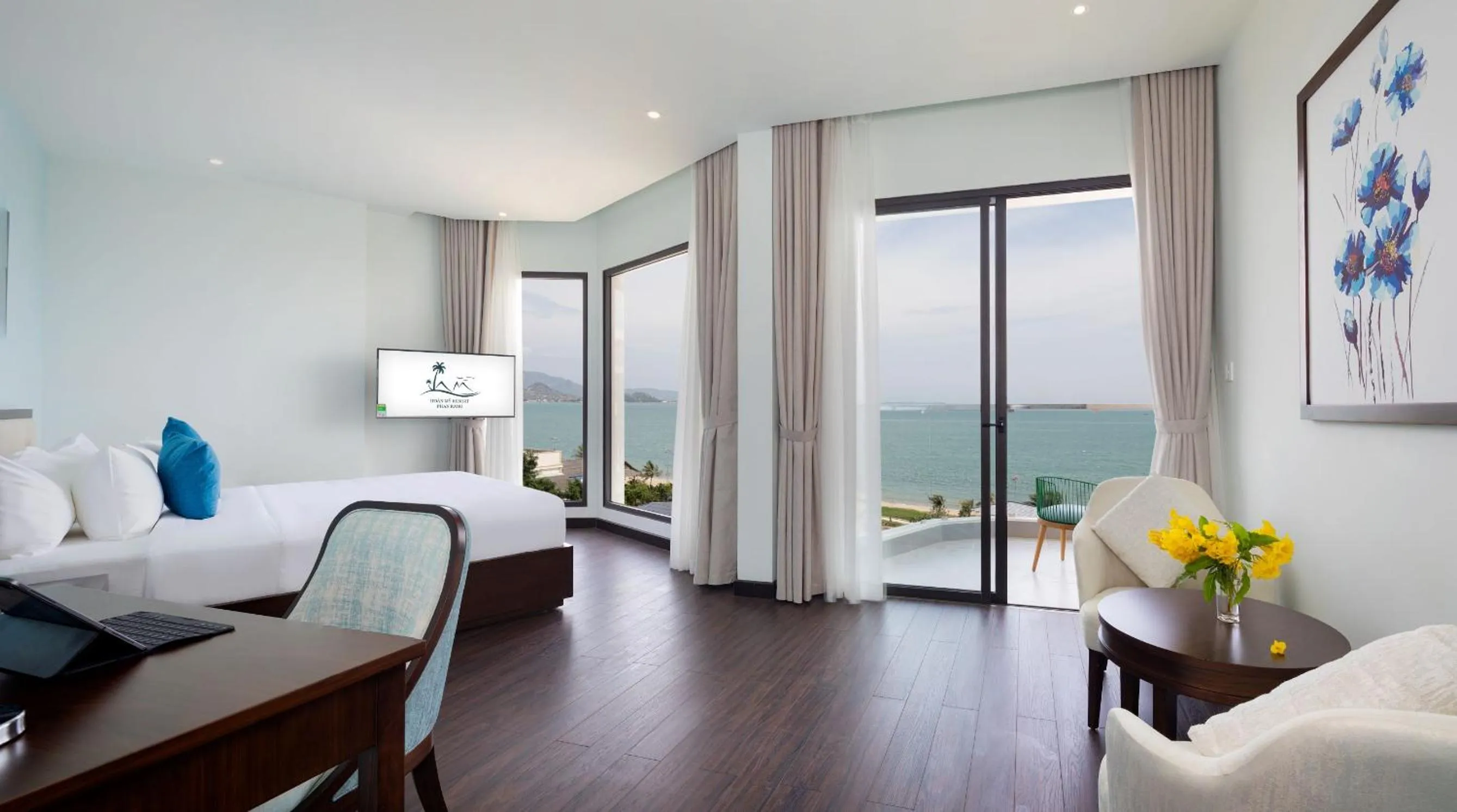 TV and multimedia, Bed in Hoan My Resort - Ninh Chu