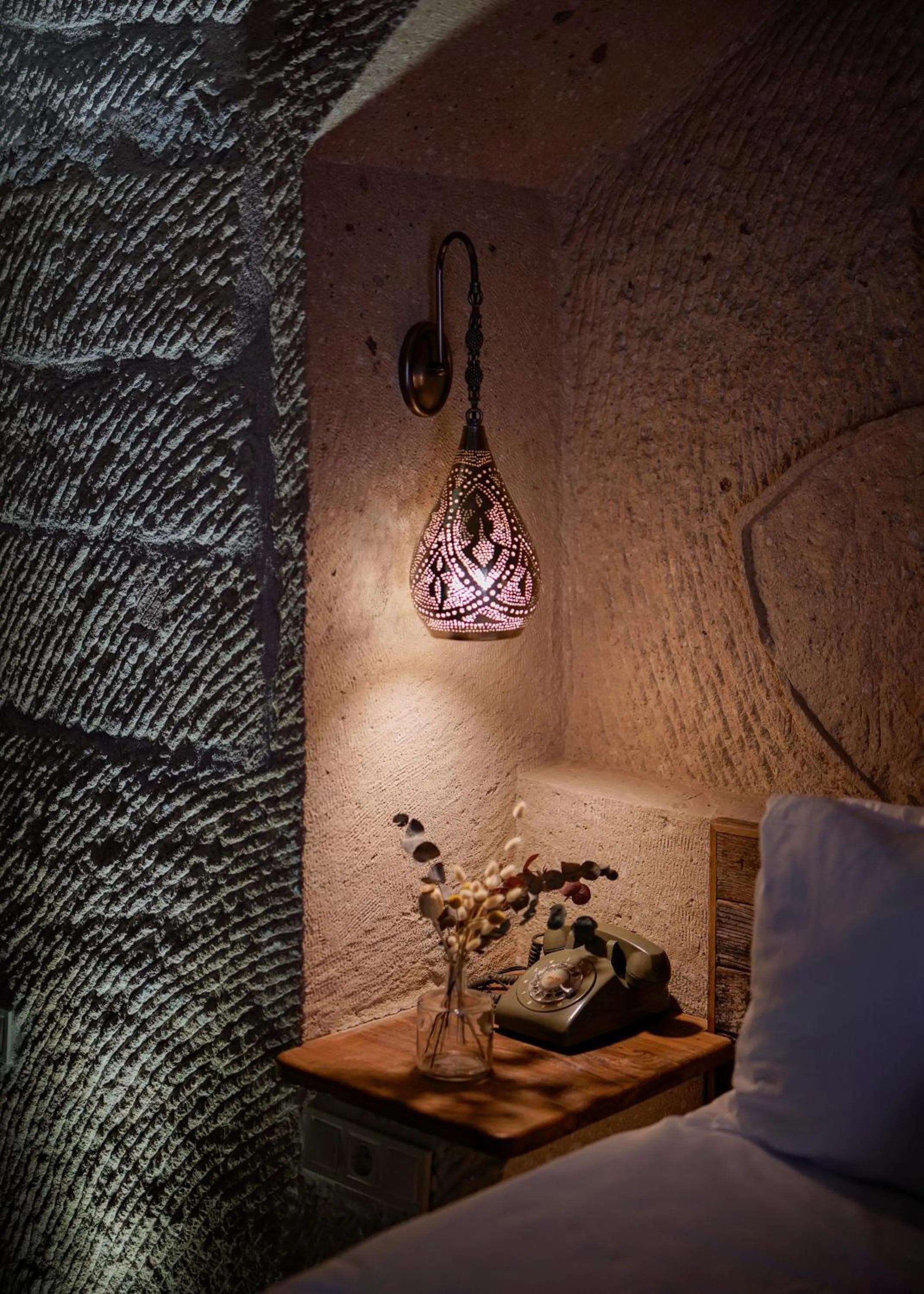 Bed in Doda Artisanal Cave Hotel 14 Plus