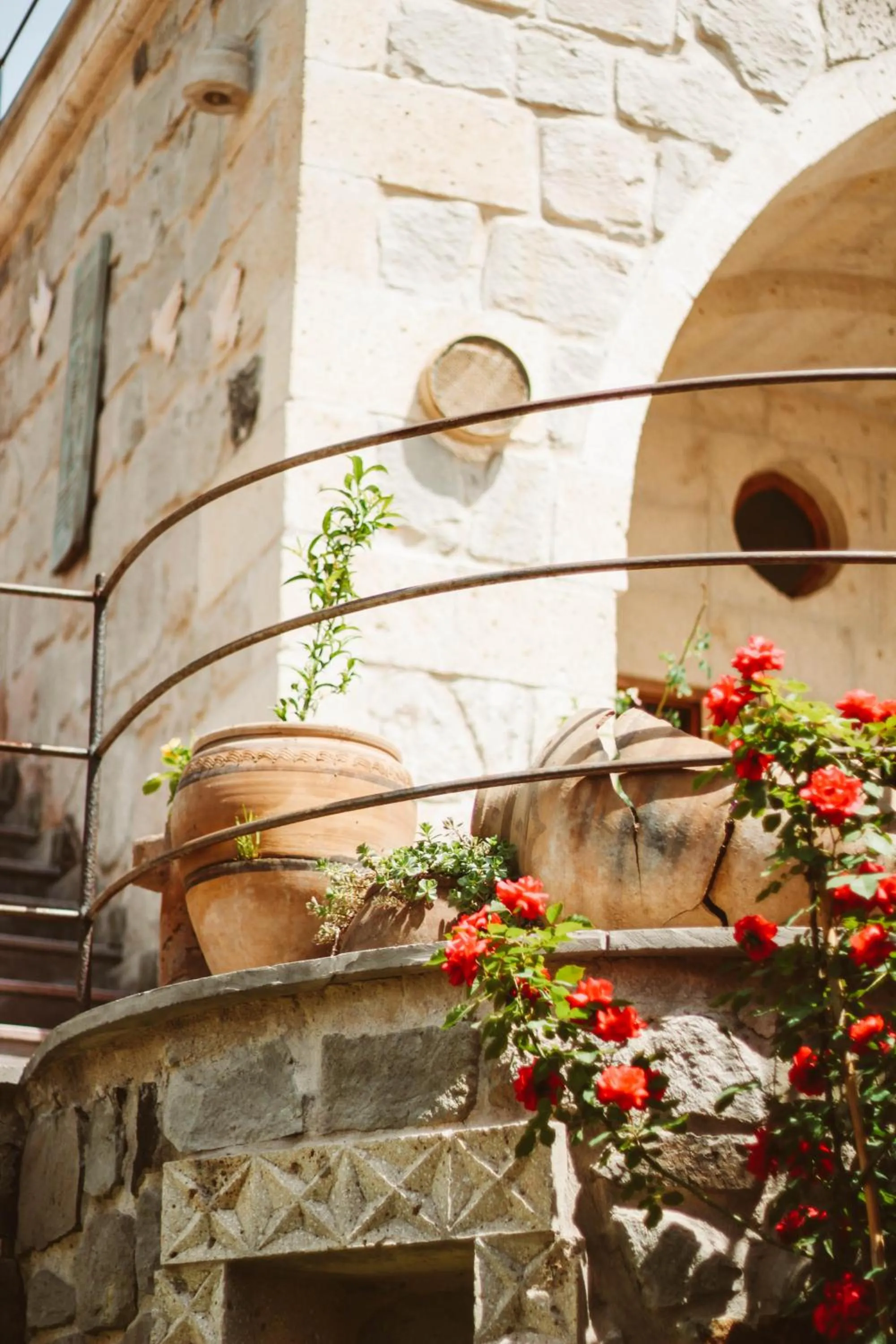 Facade/entrance in Doda Artisanal Cave Hotel 14 Plus
