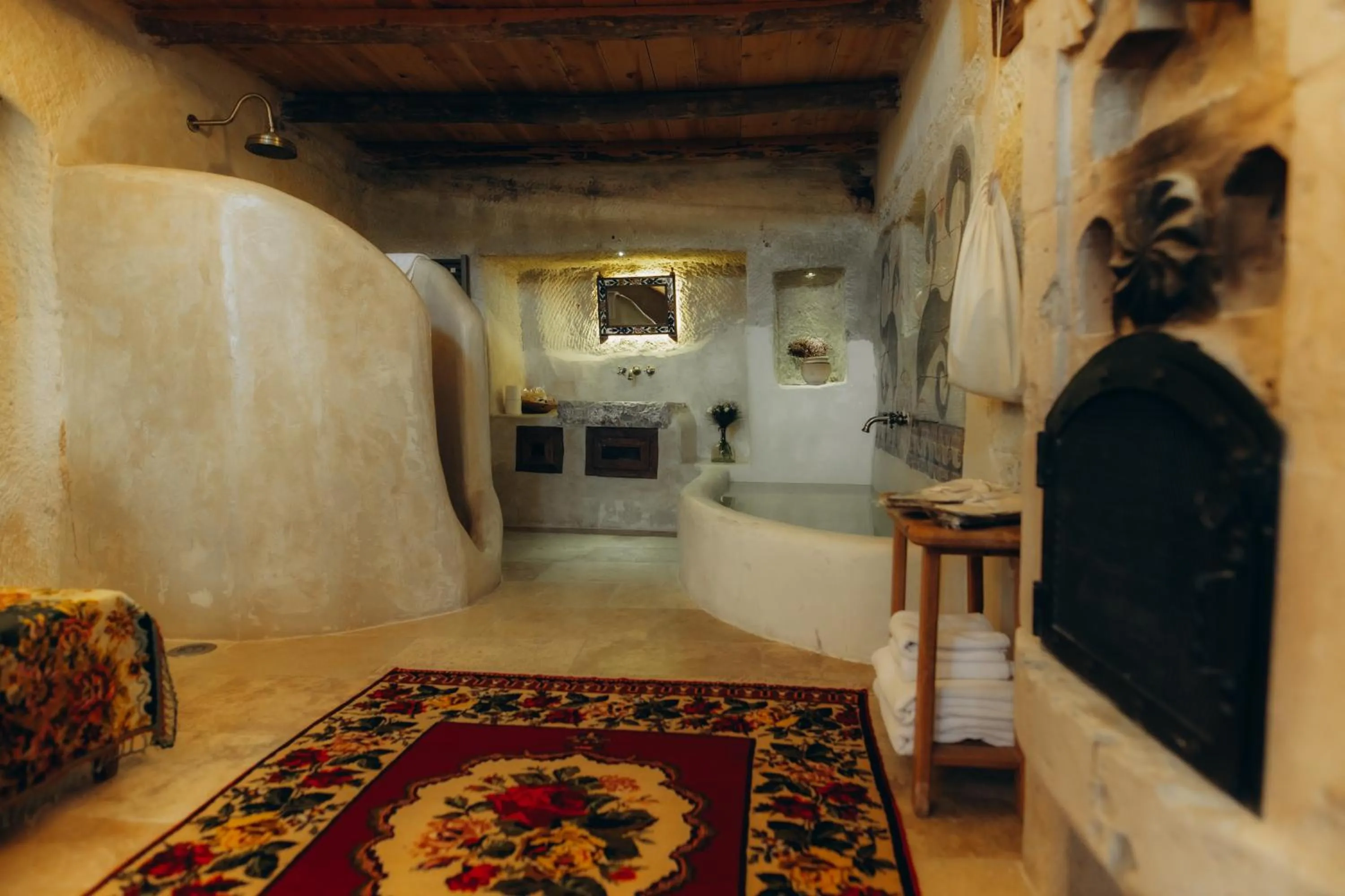 Toilet in Doda Artisanal Cave Hotel 14 Plus