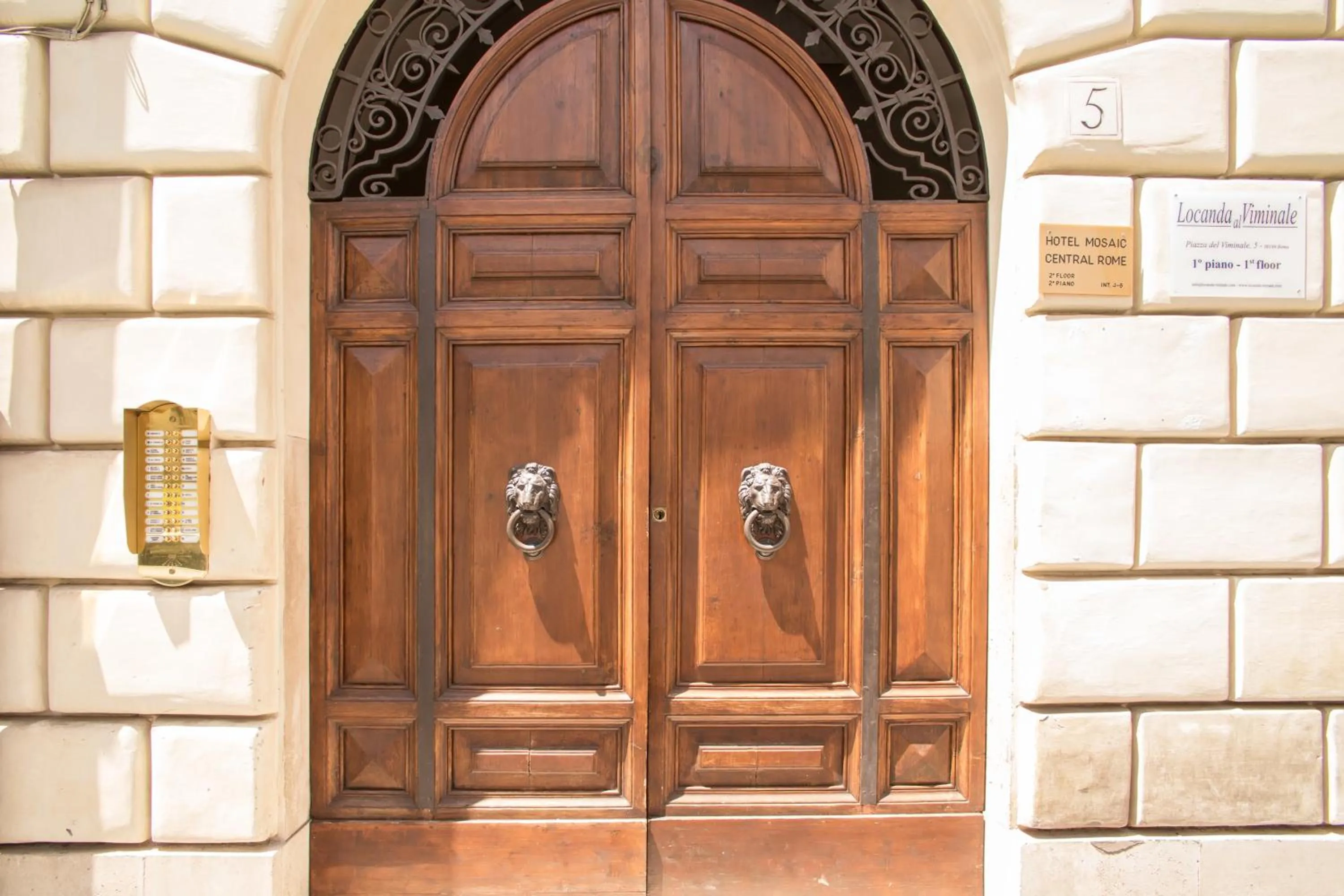 Facade/entrance in Mosaic Central Guest House