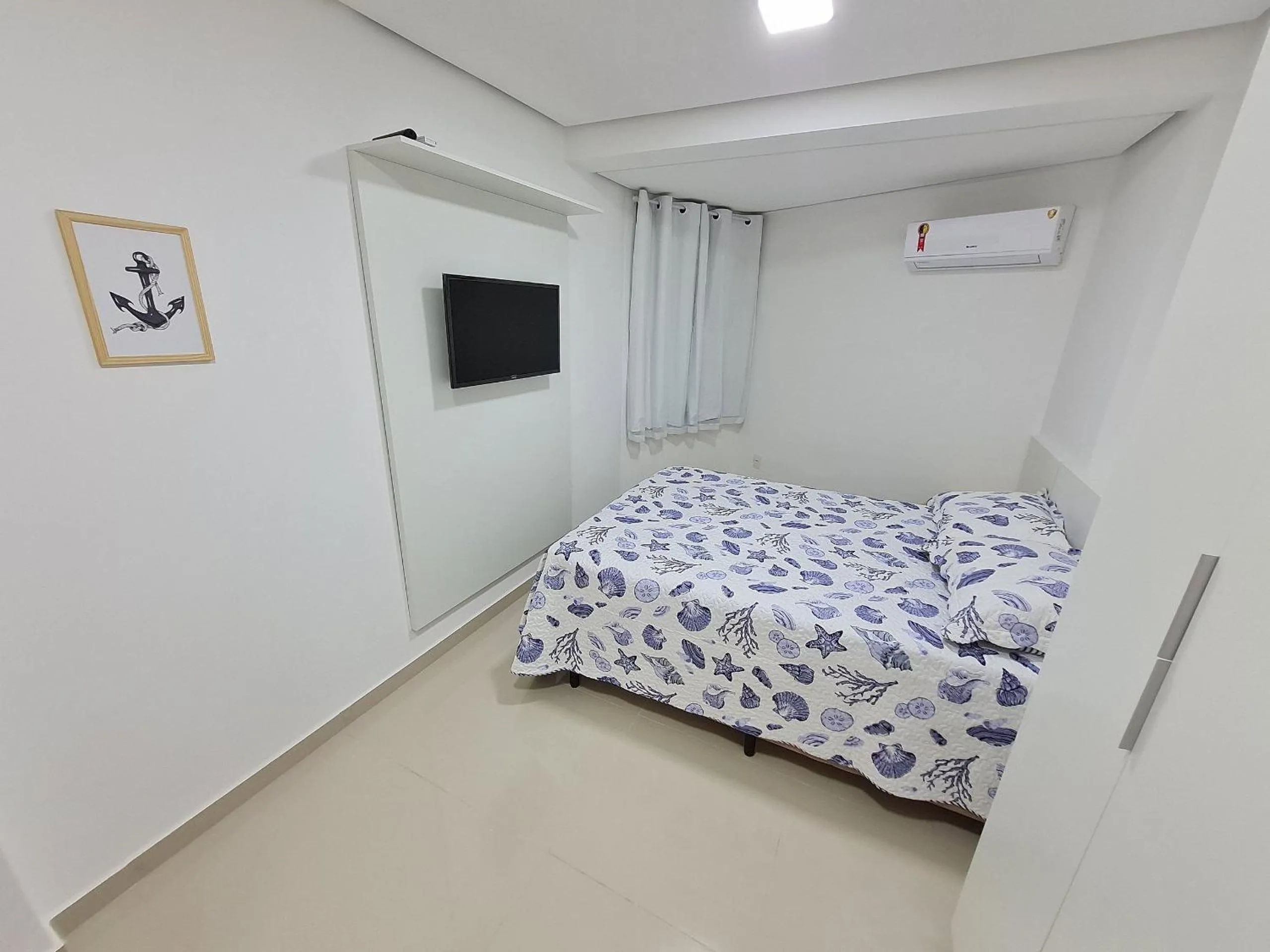 Bedroom, Bed in Atlântico Norte