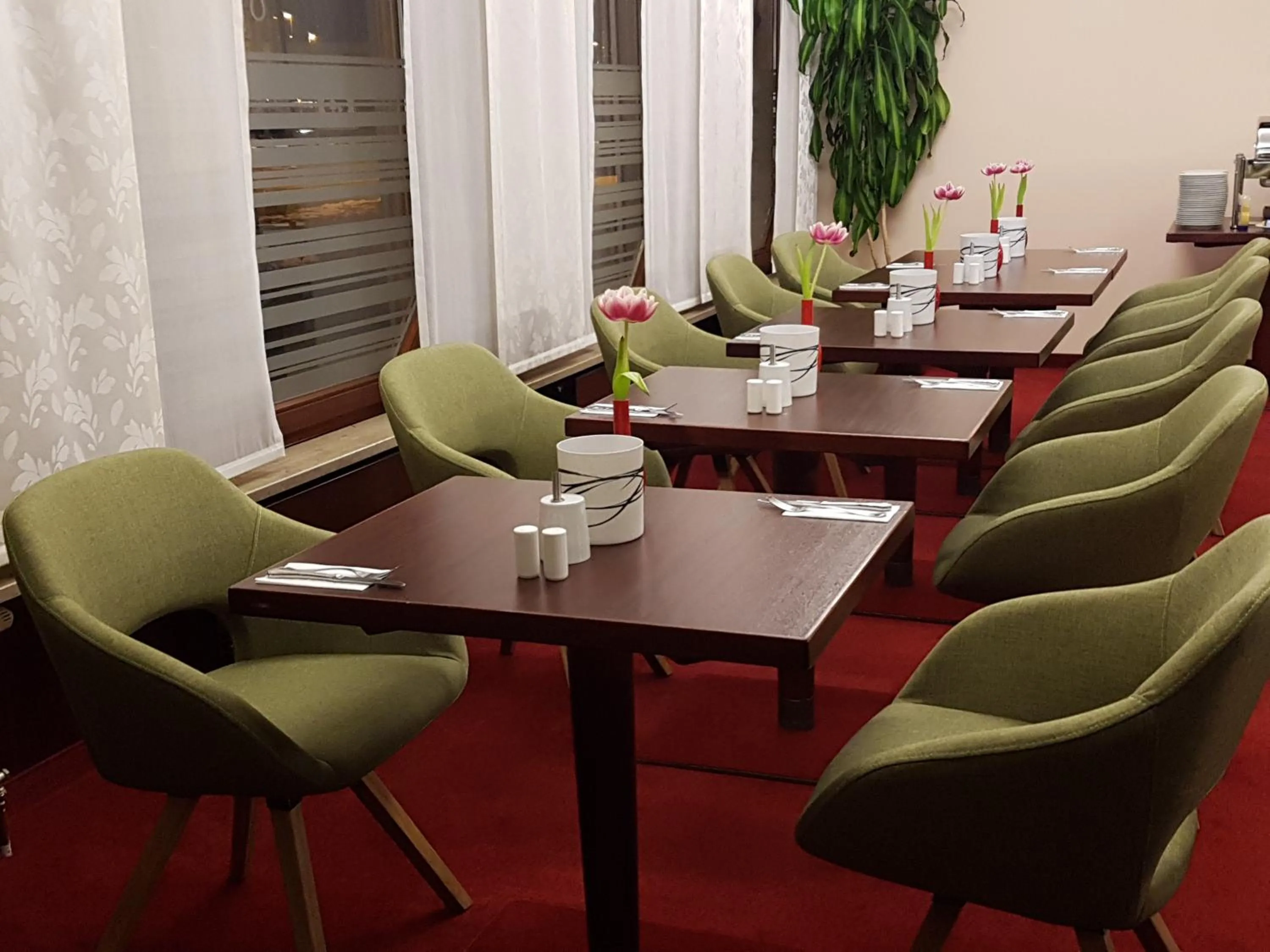 Restaurant/places to eat in Hotel Drei Morgen