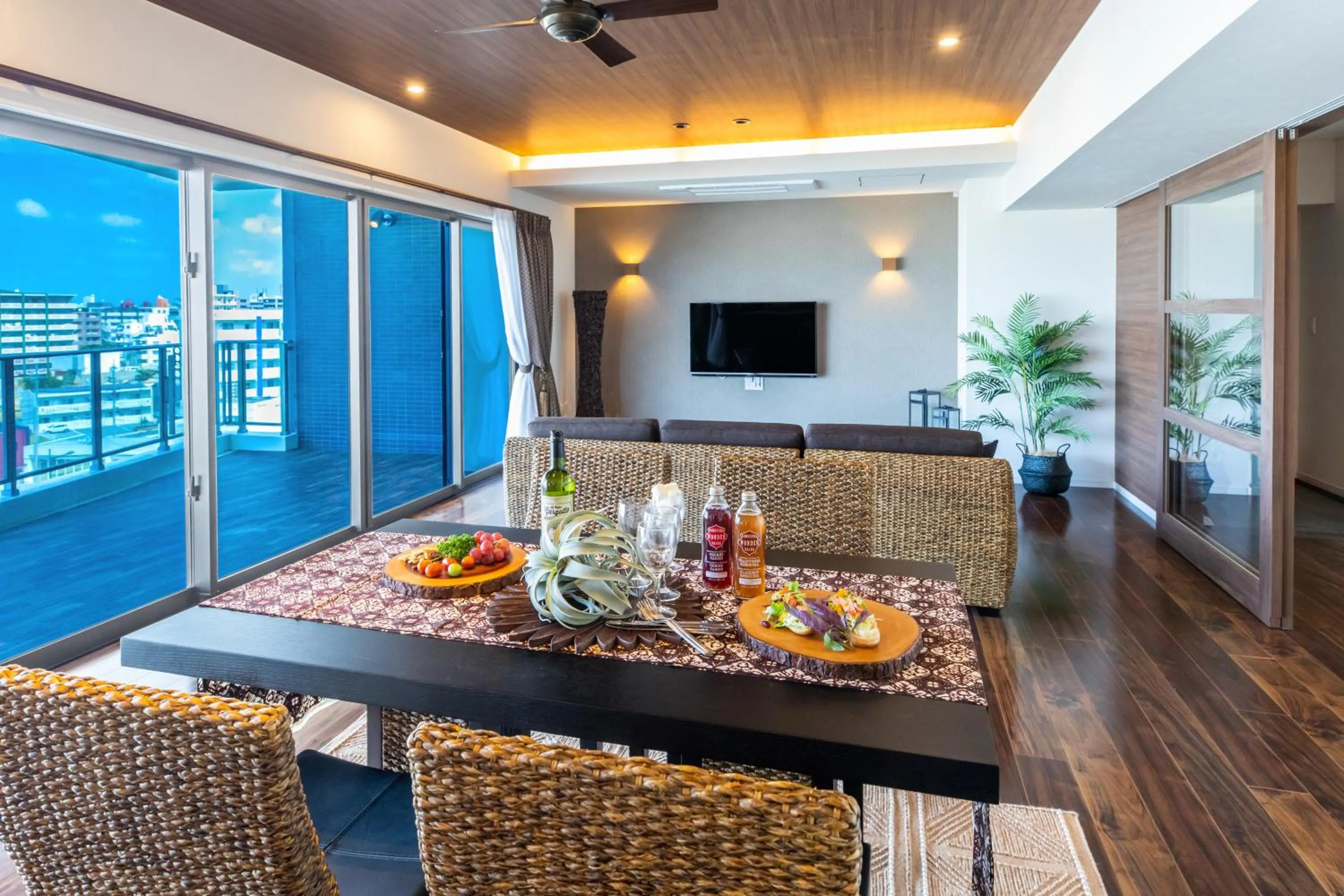 Living room in Rizo Zaizen Hotel